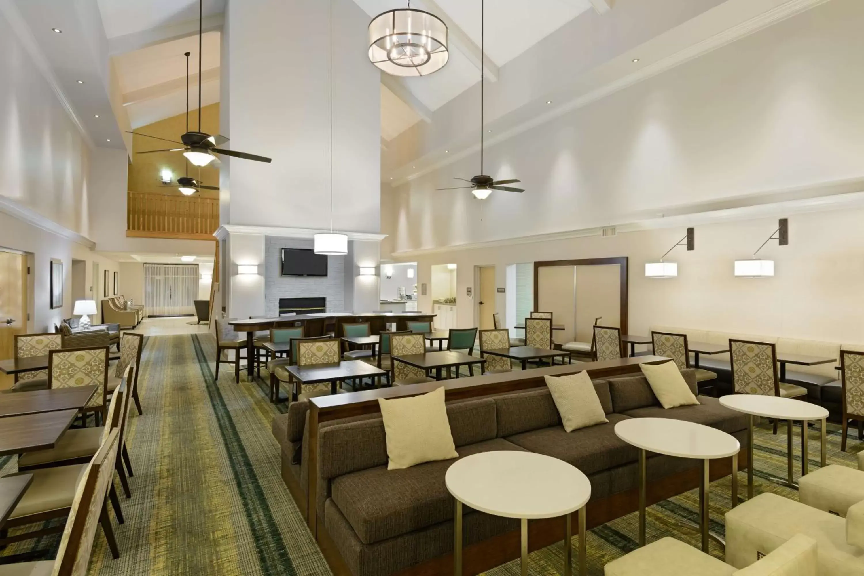 Restaurant/Places to Eat in Homewood Suites Phoenix-Metro Center