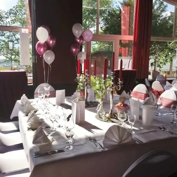 Banquet/Function facilities in Burg Wassenberg