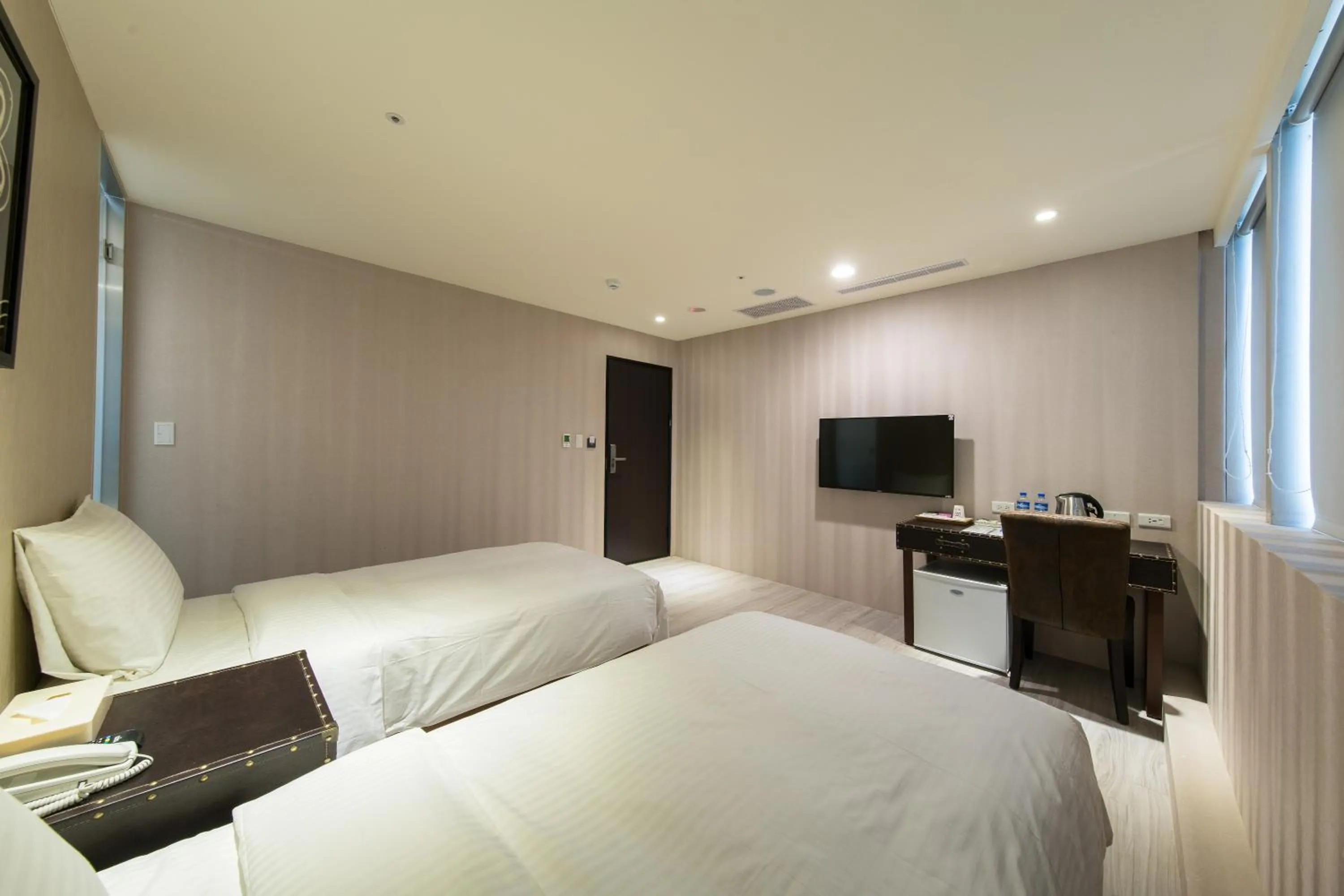 Bedroom, Bed in XinsheHotel - Chungli