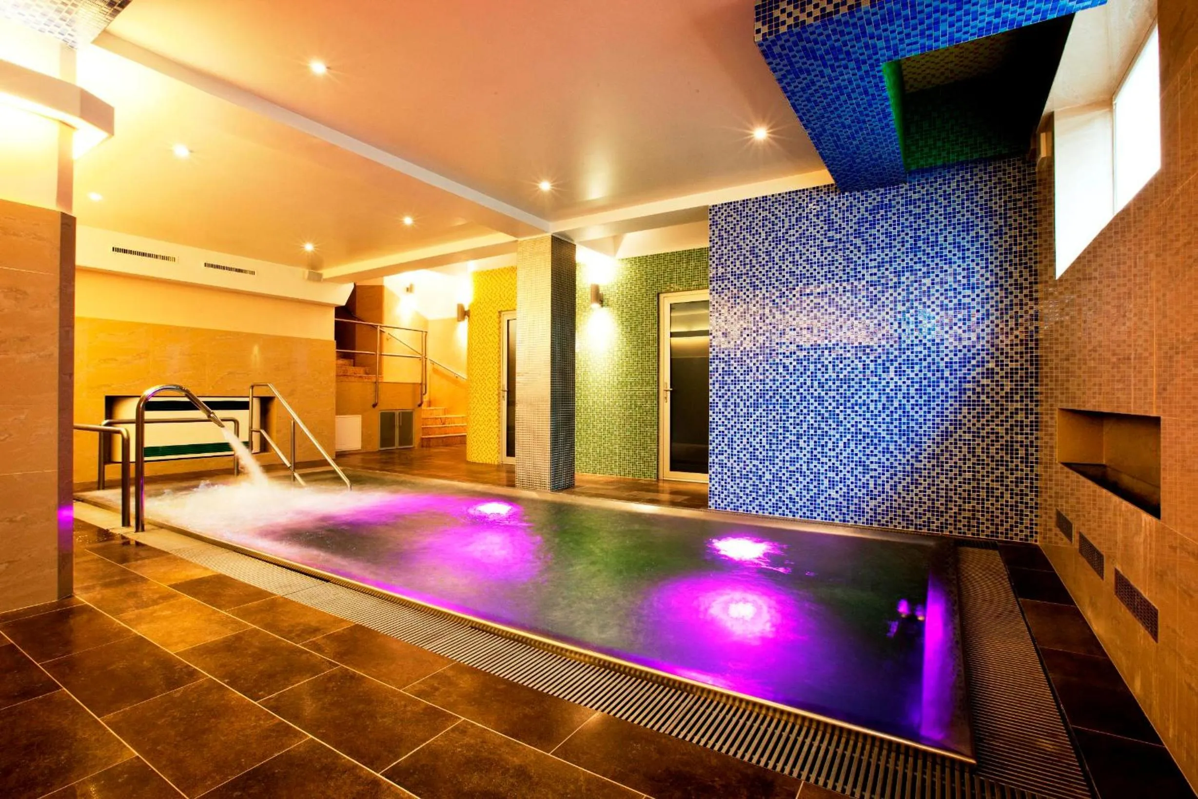 Spa and wellness centre/facilities in Relax Inn