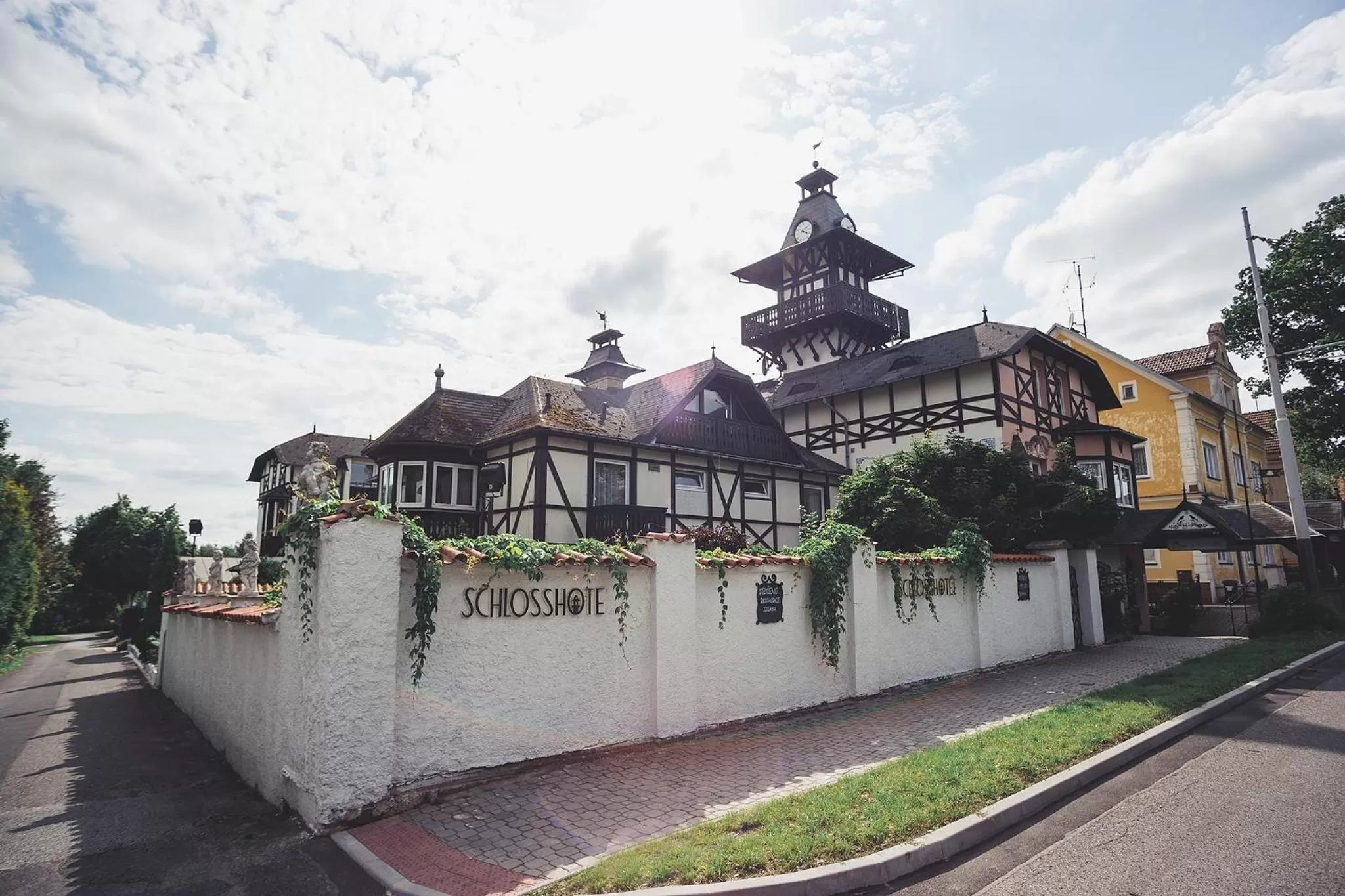 Property building in Schlosshotel Marienbad