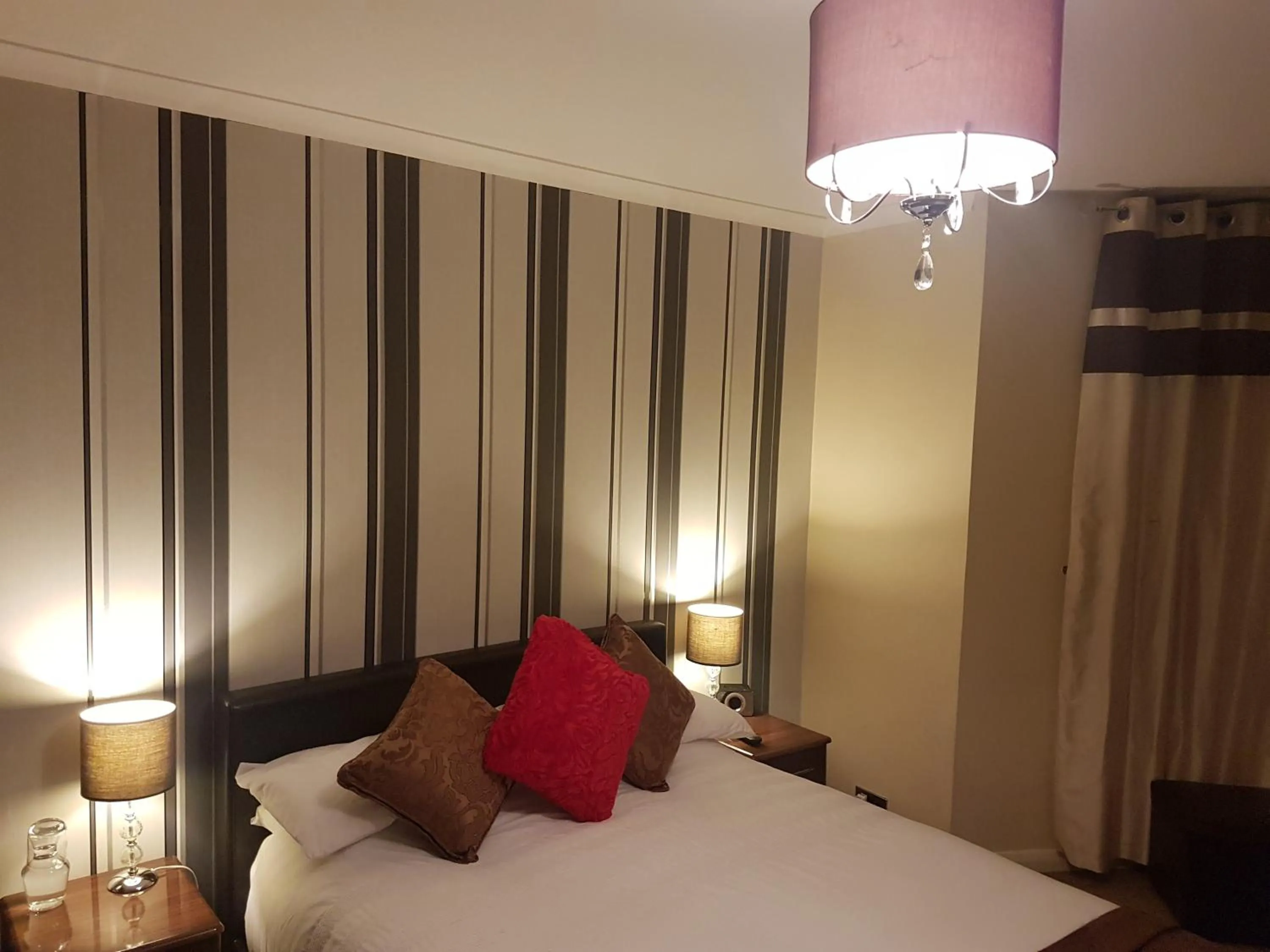 Bed in Senlac Guesthouse