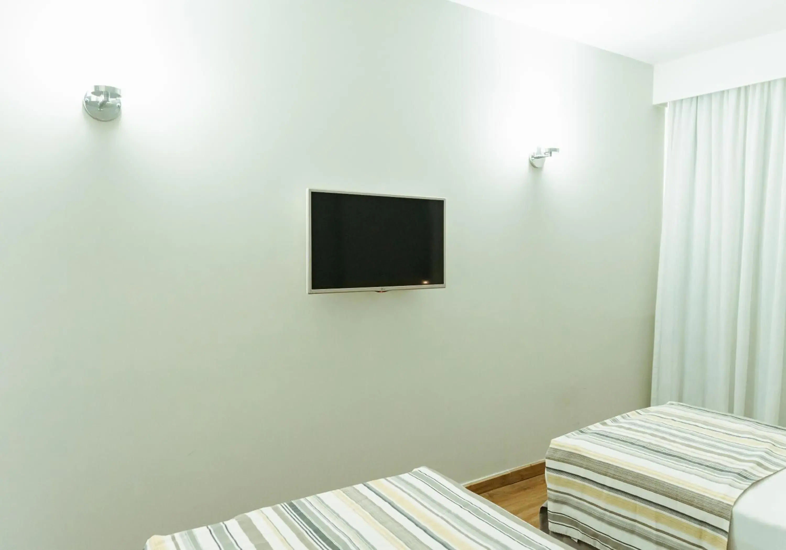 TV/Entertainment Center in Days Inn by Wyndham Rio de Janeiro Lapa