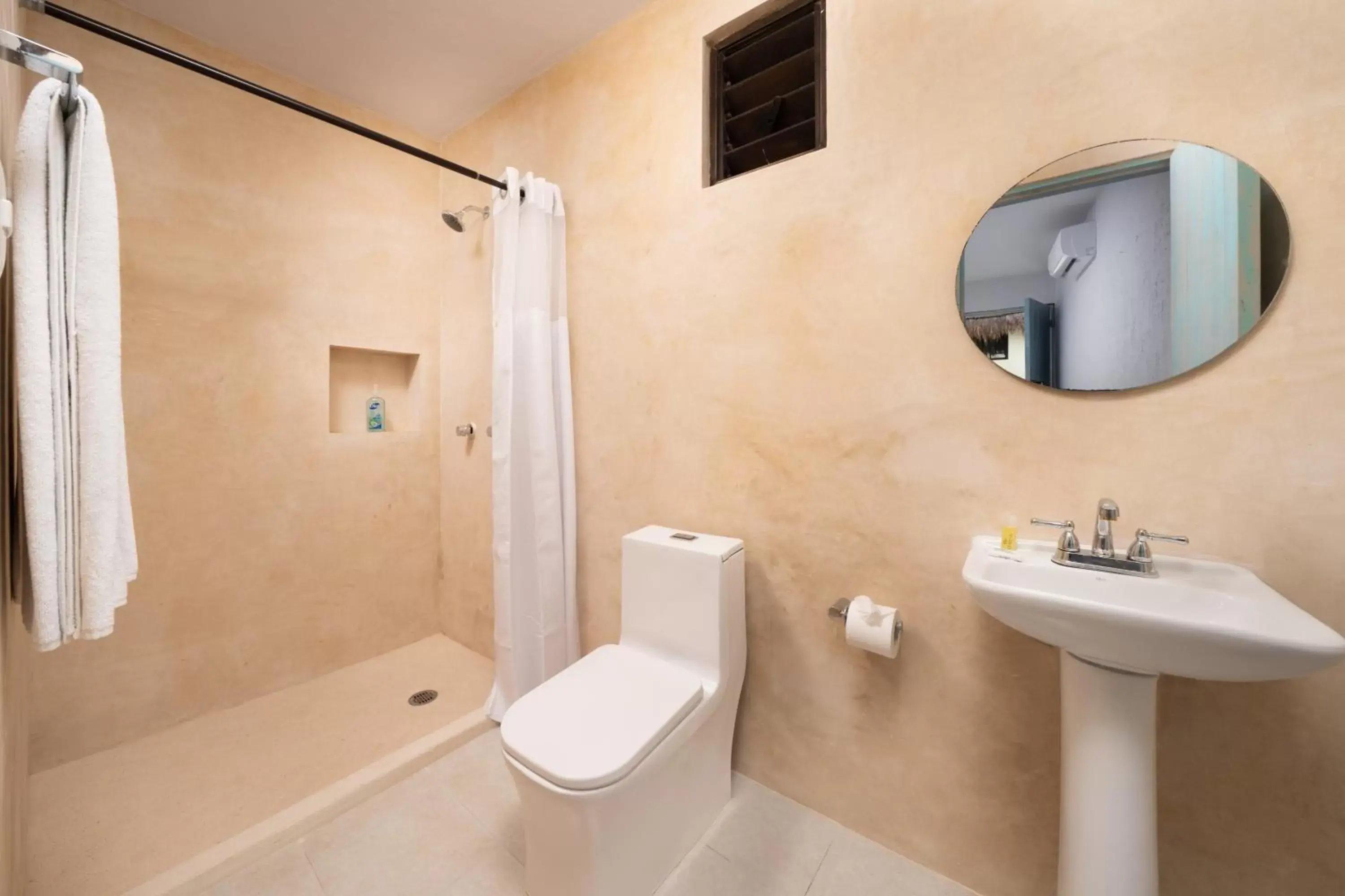 Bathroom in La Diosa Tulum Resort & SPA