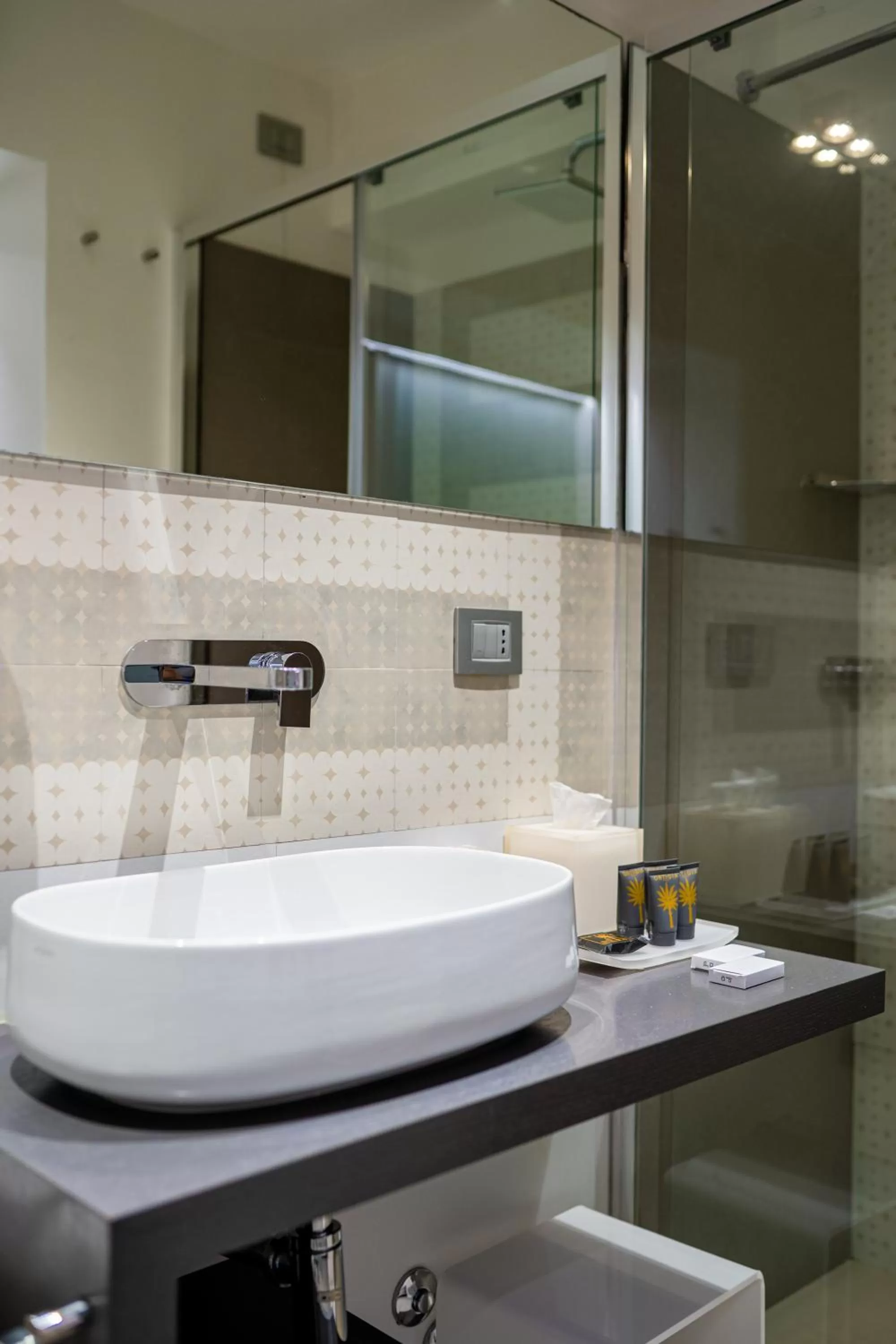 Bathroom in Caportigia Boutique Hotel
