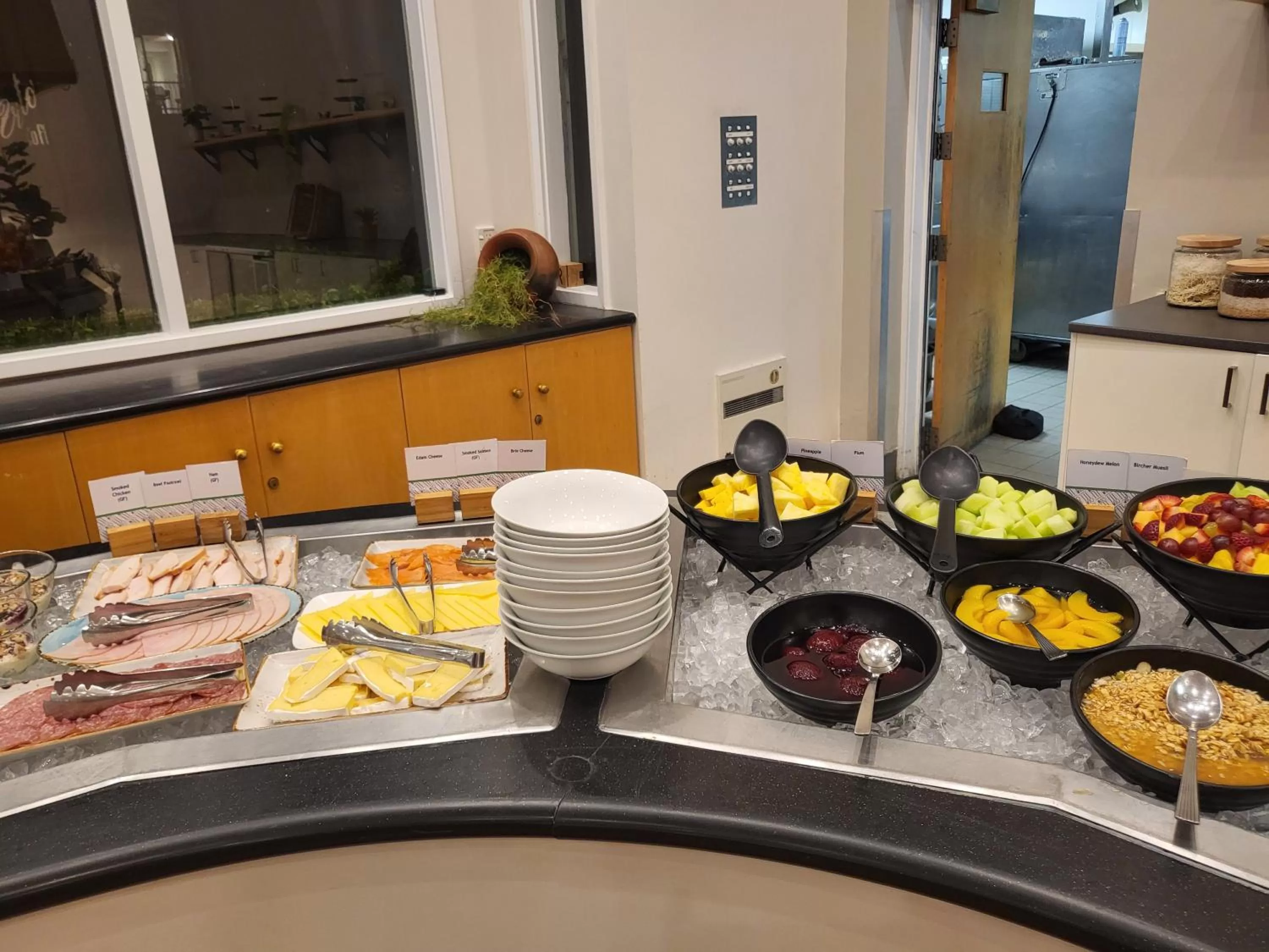 Breakfast in Chateau On The Park - Christchurch, A Doubletree By Hilton