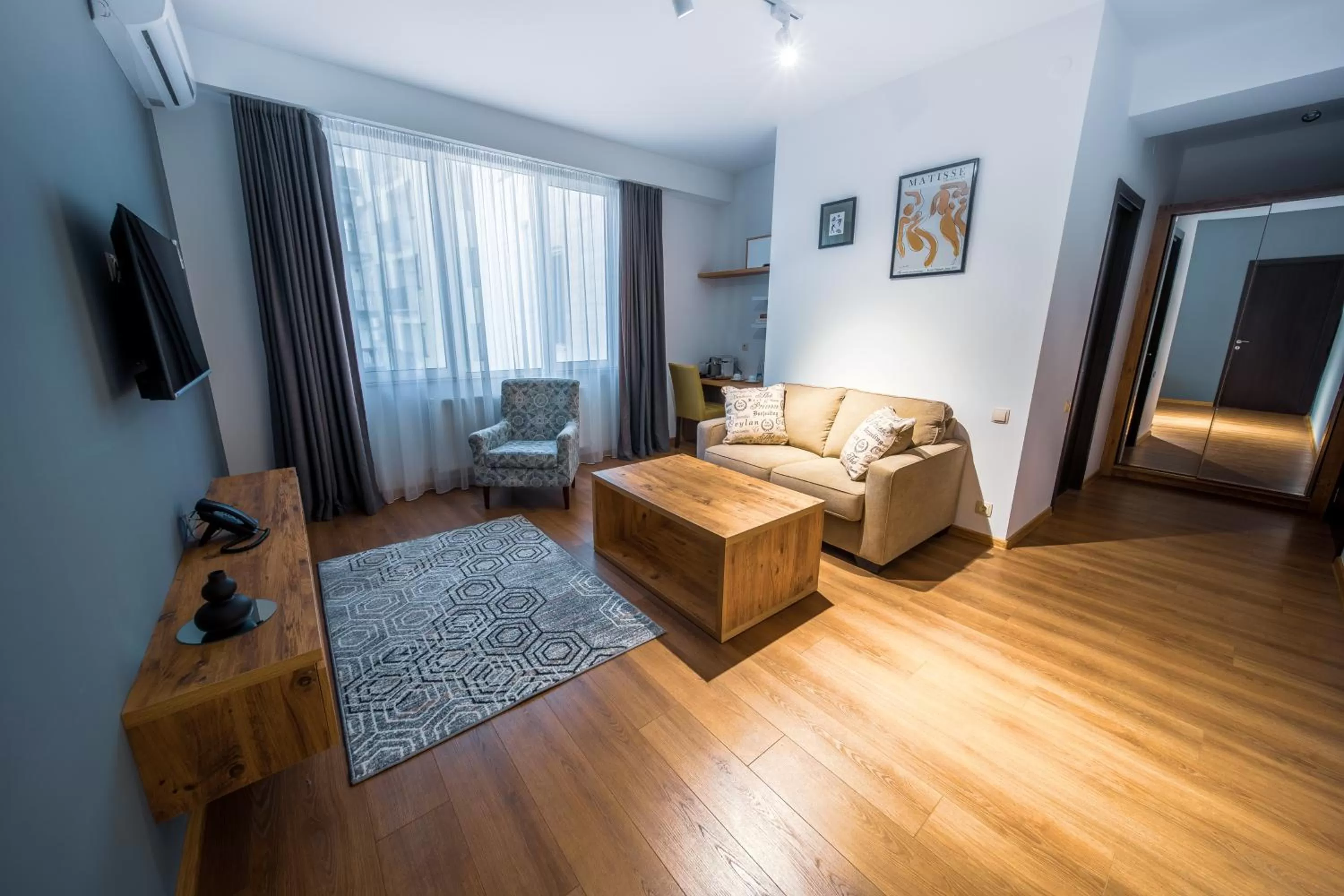 TV and multimedia, Bed in Reed Hotel Tbilisi