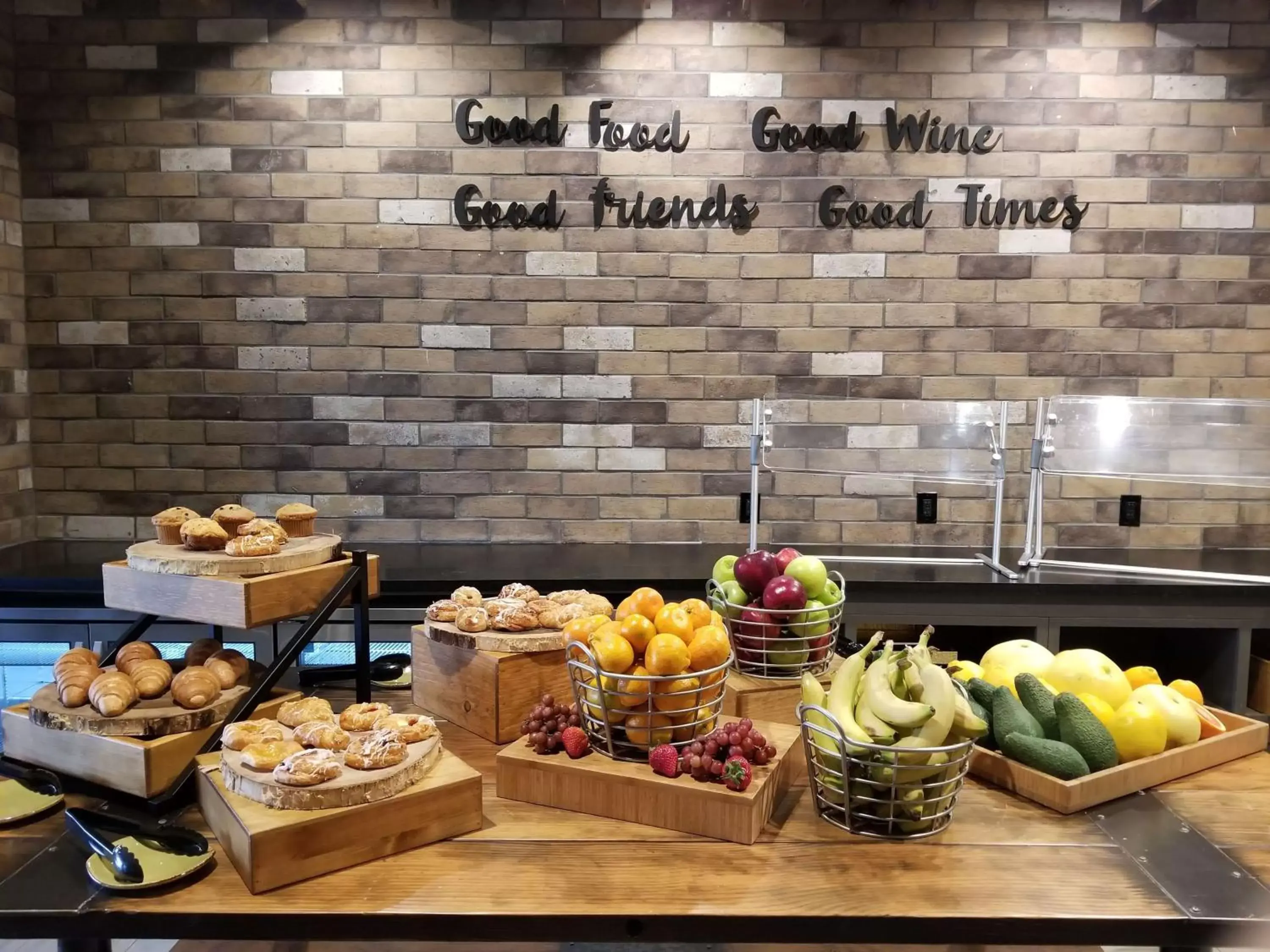 Breakfast in Doubletree By Hilton Pomona Breakfast in Doubletree By Hilton Pomona