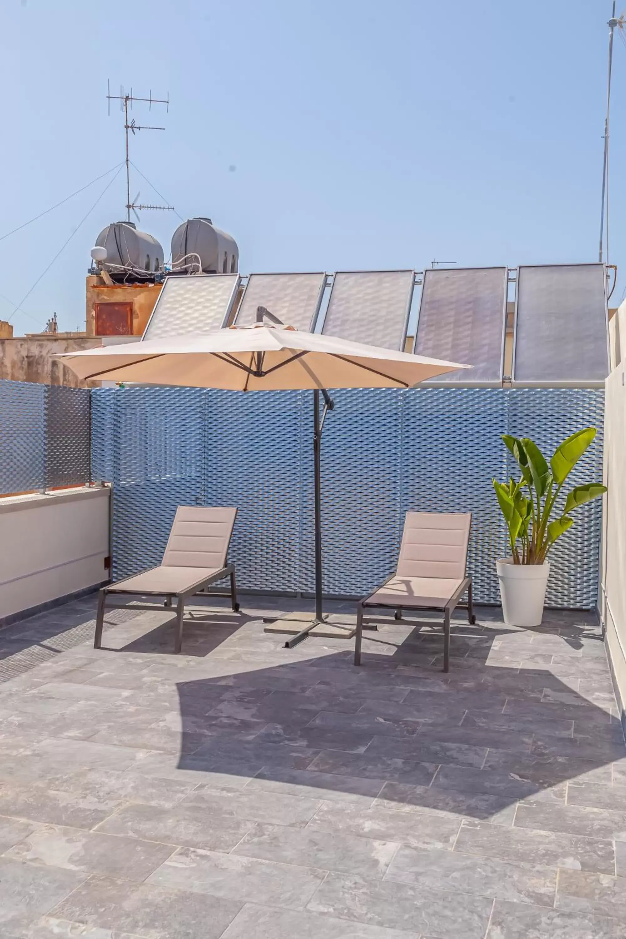 Balcony/Terrace in Isgrò Rooms