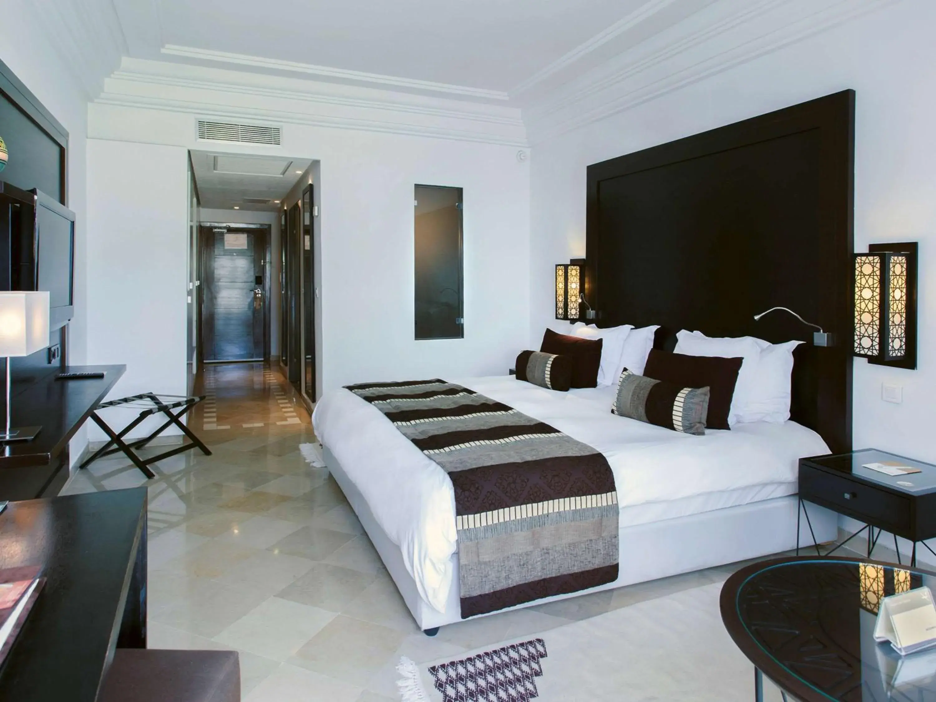 Photo of the whole room in Mövenpick Hotel Gammarth Tunis