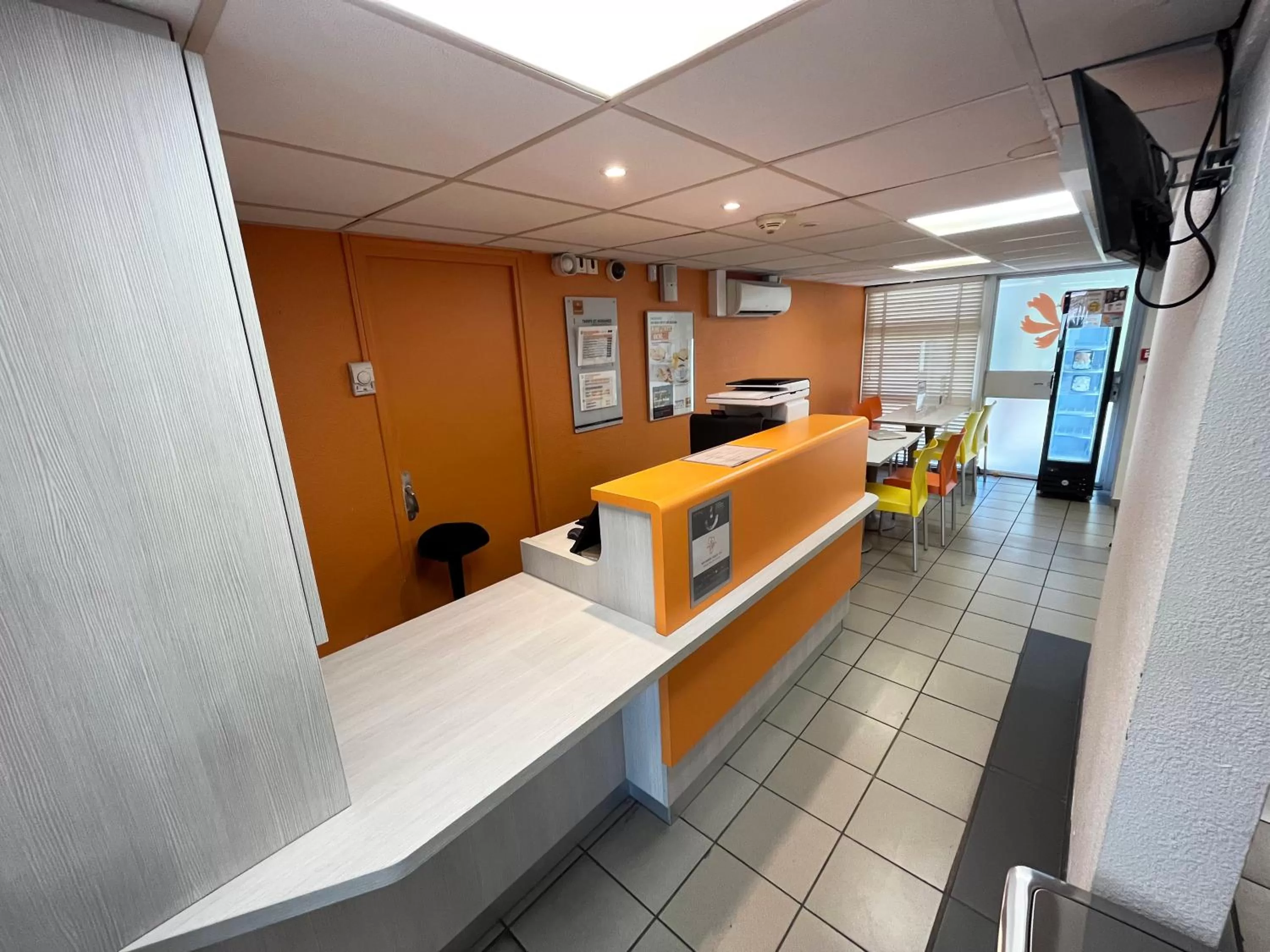 Property building in Première Classe Epinay Sur Orge Savigny Sur Orge