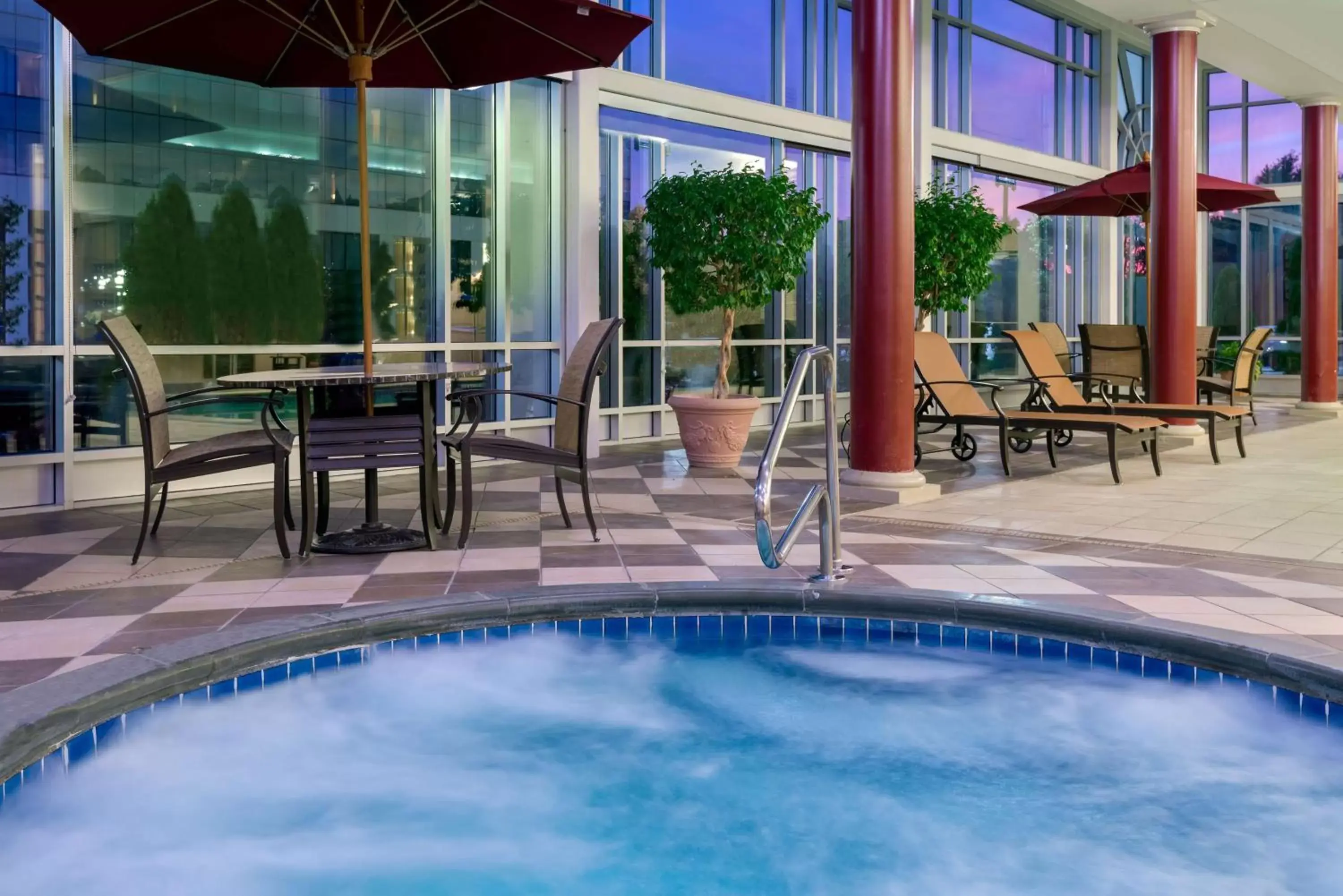 Sports, Swimming Pool in Hampton Inn & Suites Buffalo/Downtown