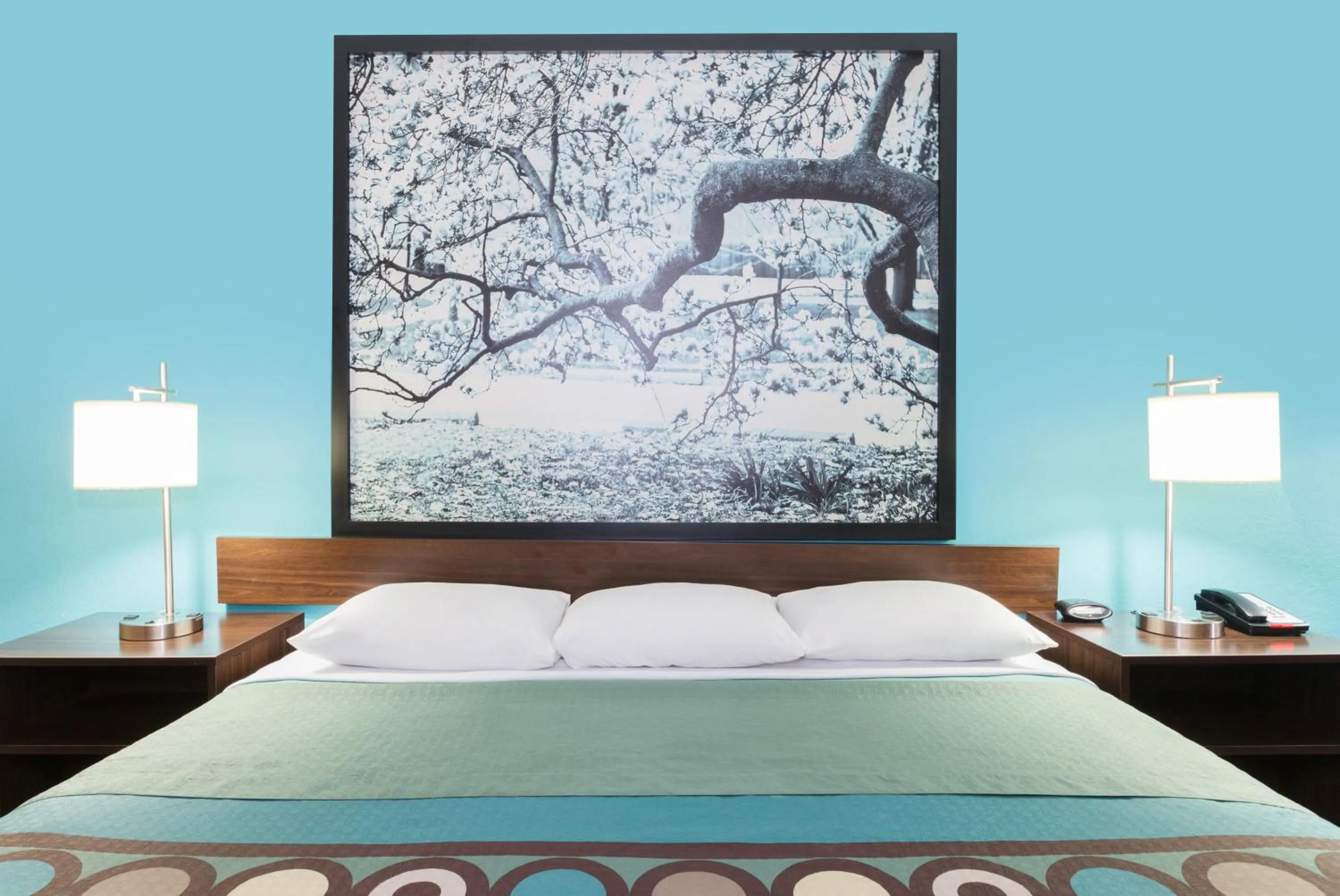 Decorative detail, Bed in Super 8 by Wyndham Brunswick South I-95