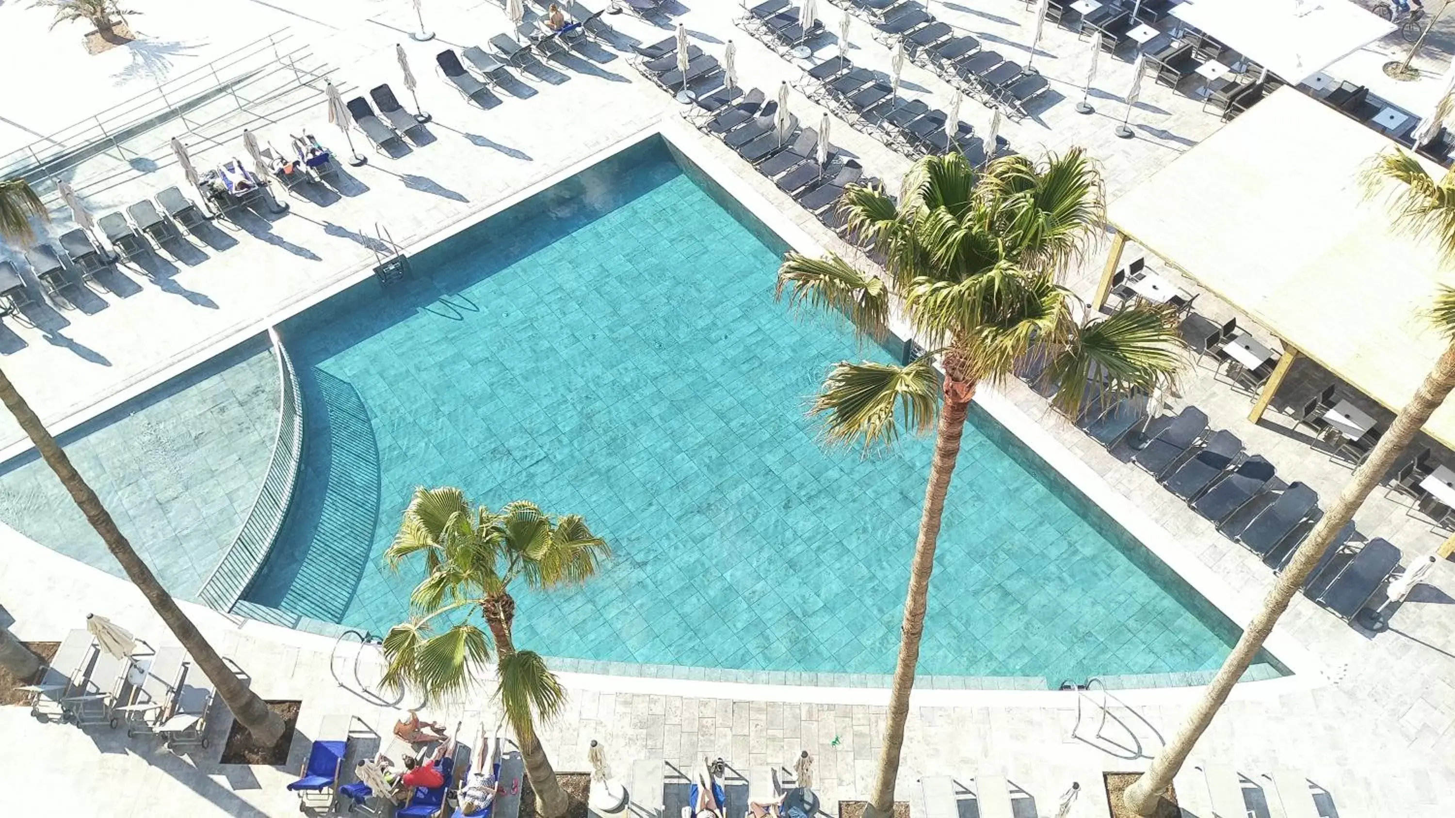 Swimming pool, Pool View in Aparthotel Fontanellas Playa