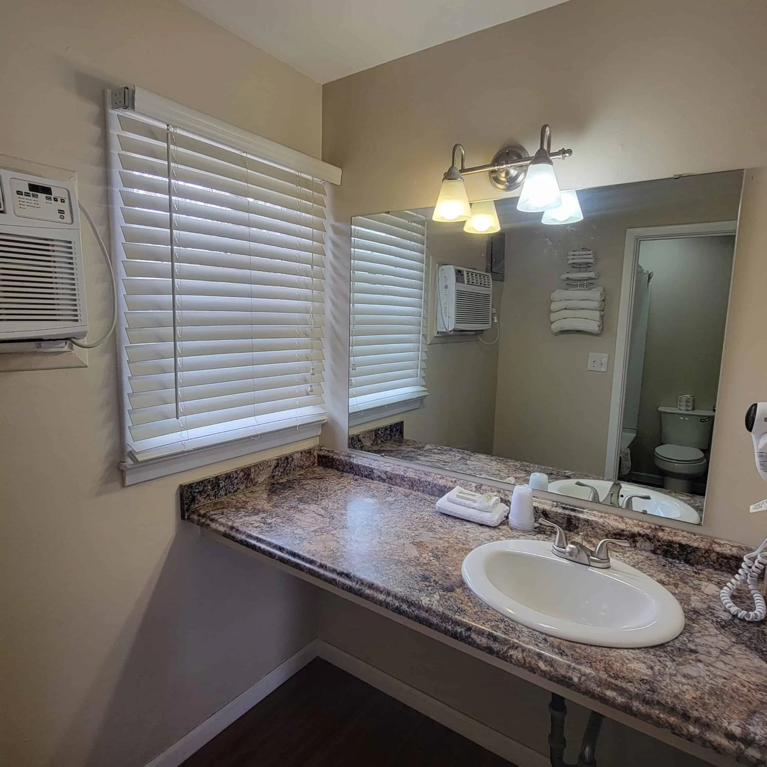 Property building in Early American Motel