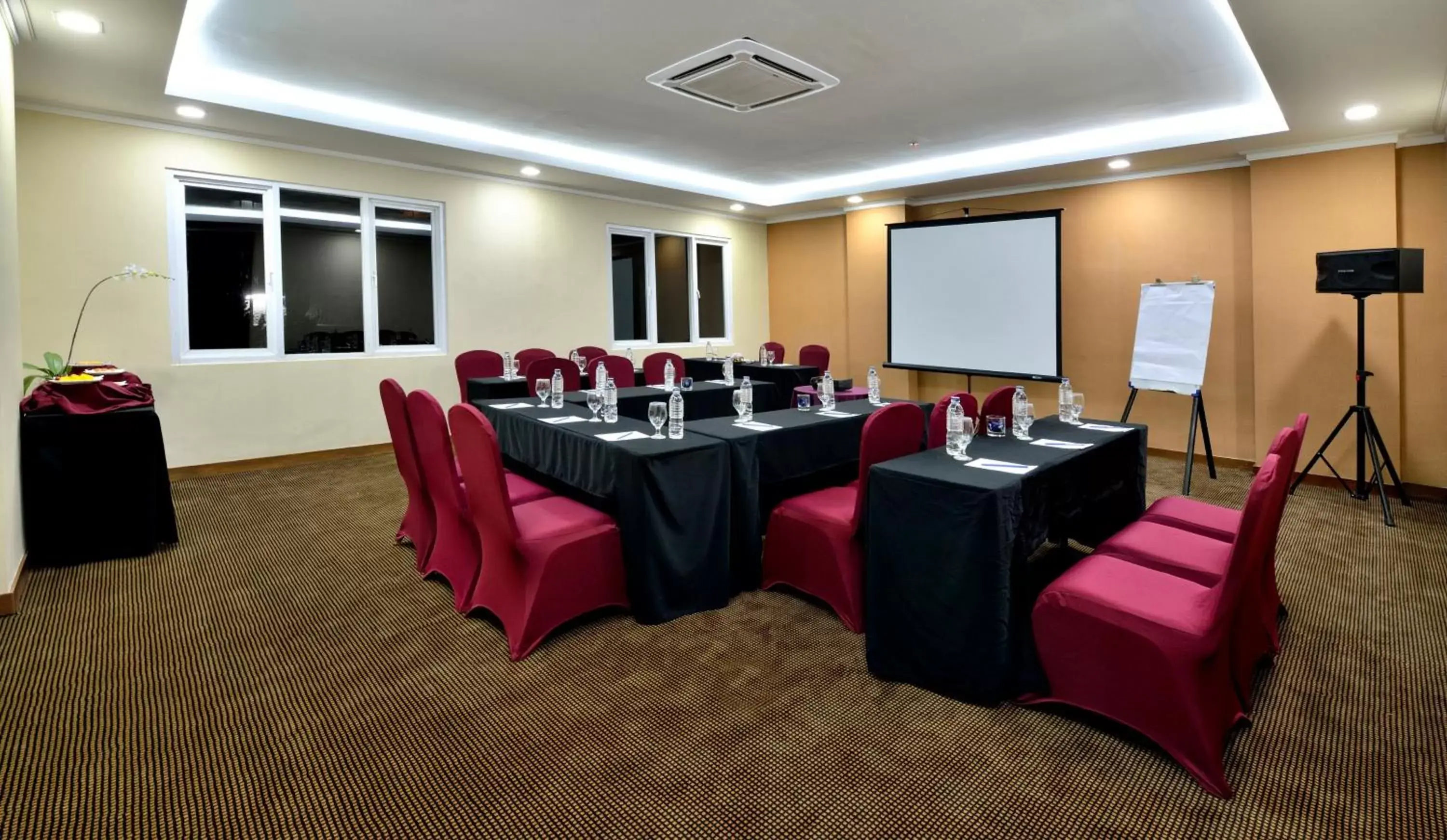 Business facilities in Grand Serela Setiabudhi Bandung