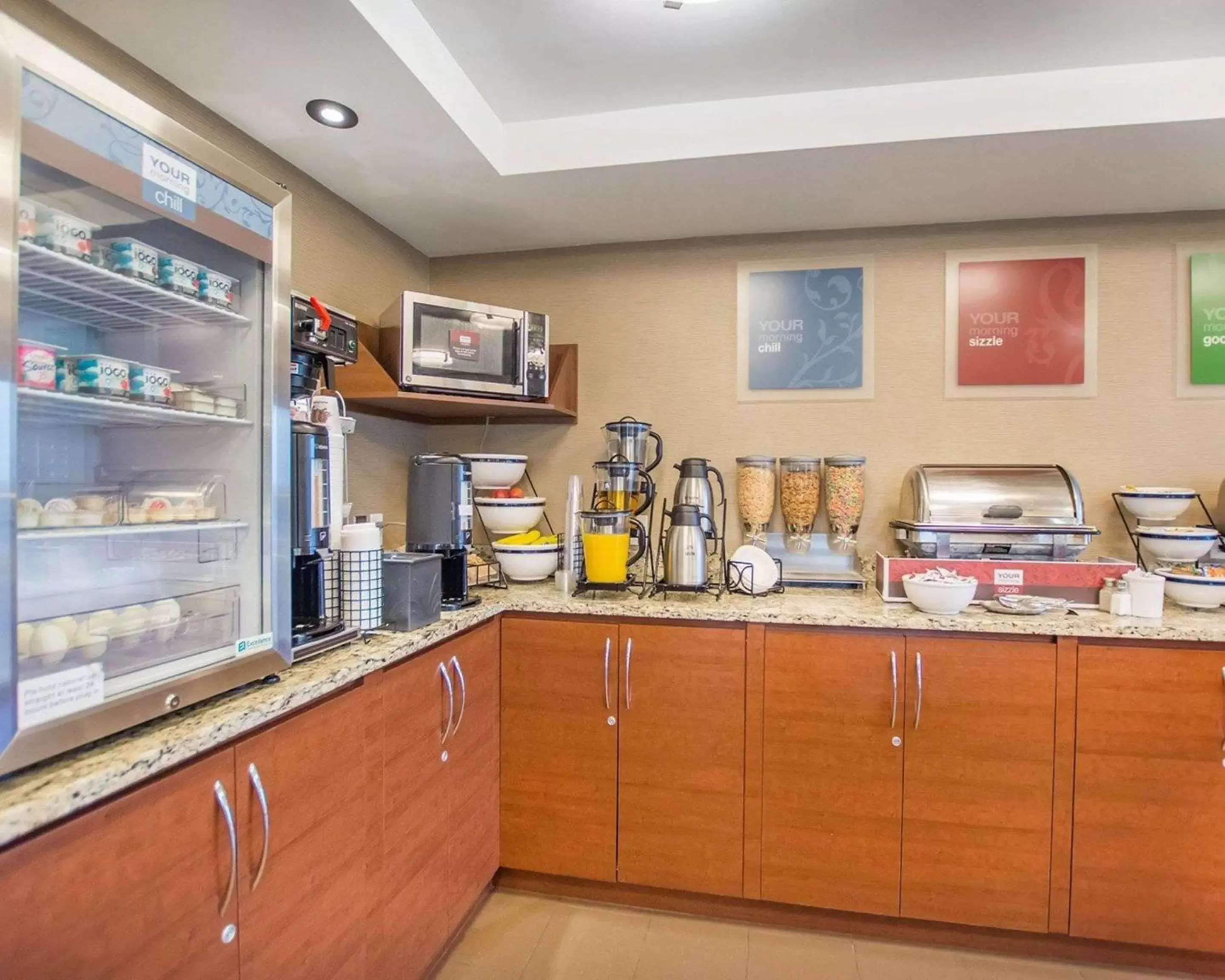 Restaurant/places to eat, Kitchen/Kitchenette in Comfort Inn Bathurst