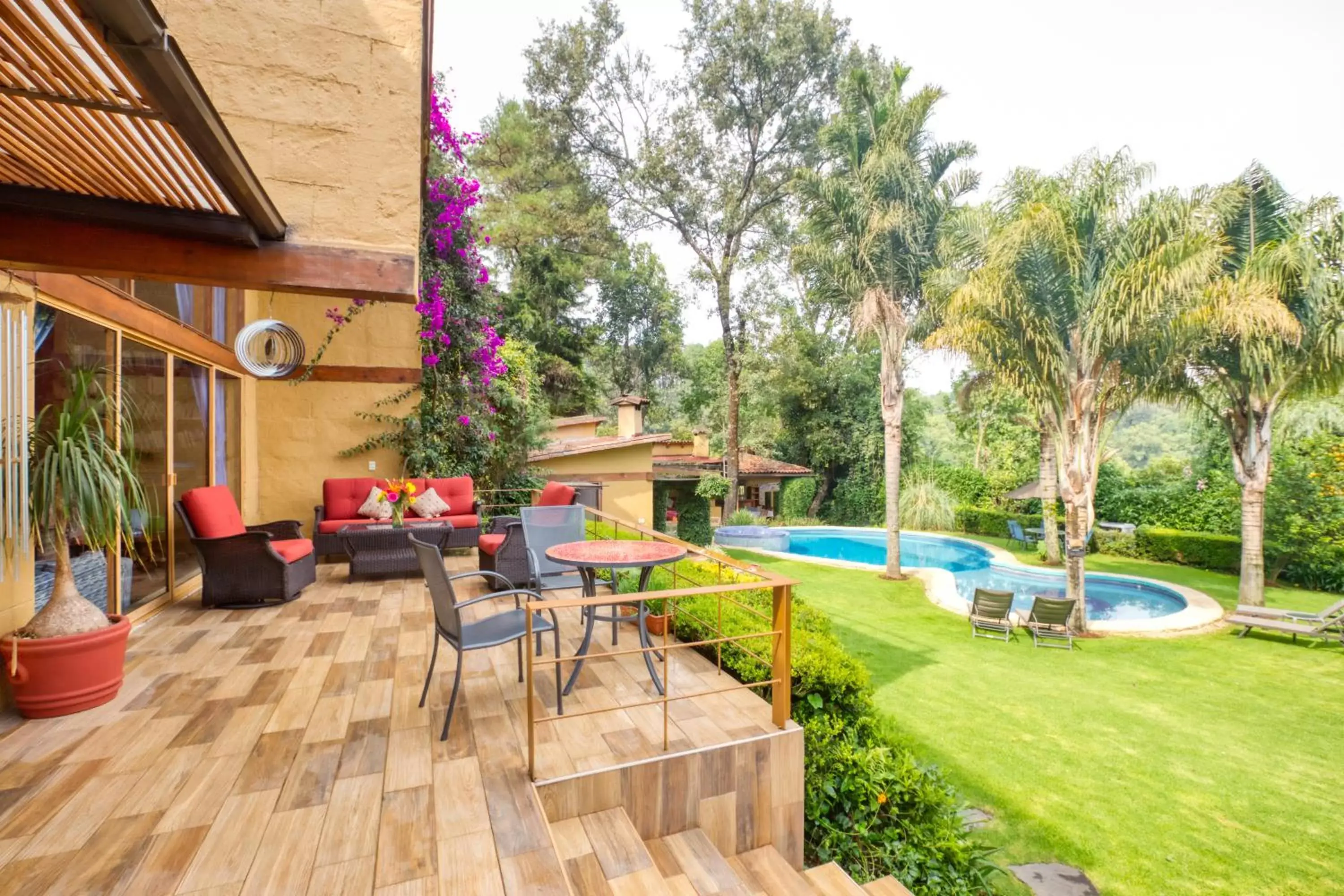 Garden, Swimming Pool in La Joya del Viento