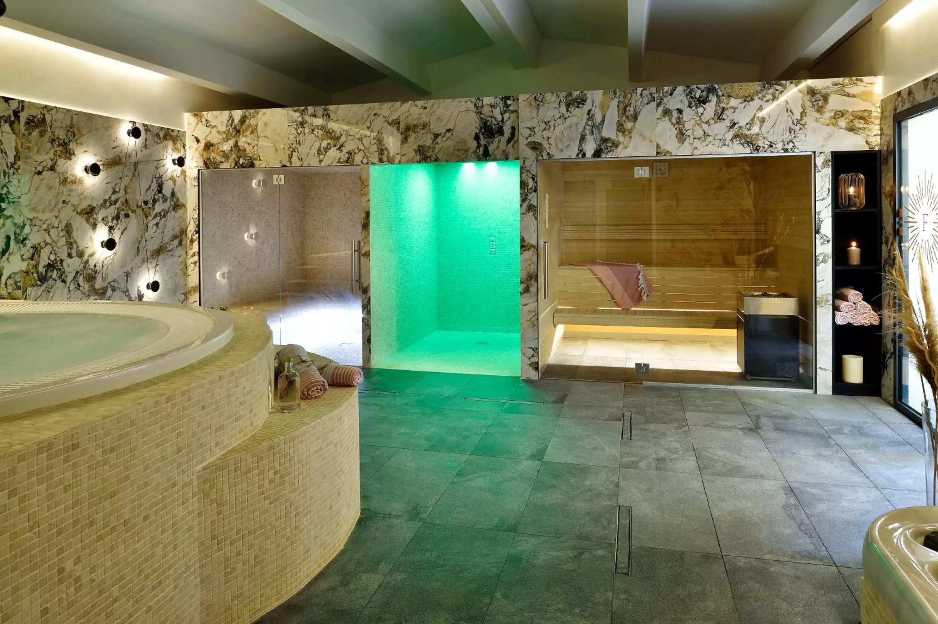Spa and wellness centre/facilities in Hôtel Fesch & Spa Spa and wellness centre/facilities in Hôtel Fesch & Spa