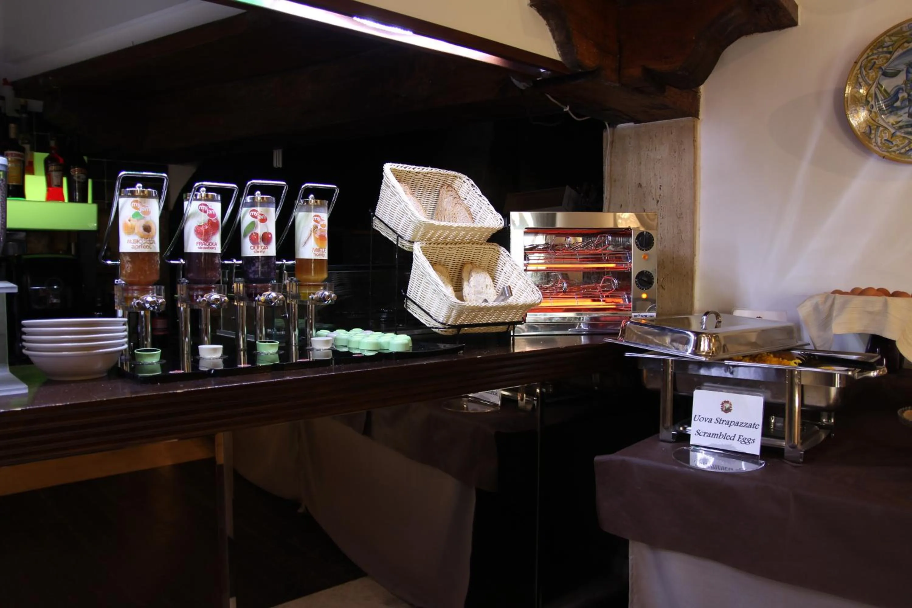 Breakfast in La Bastiglia