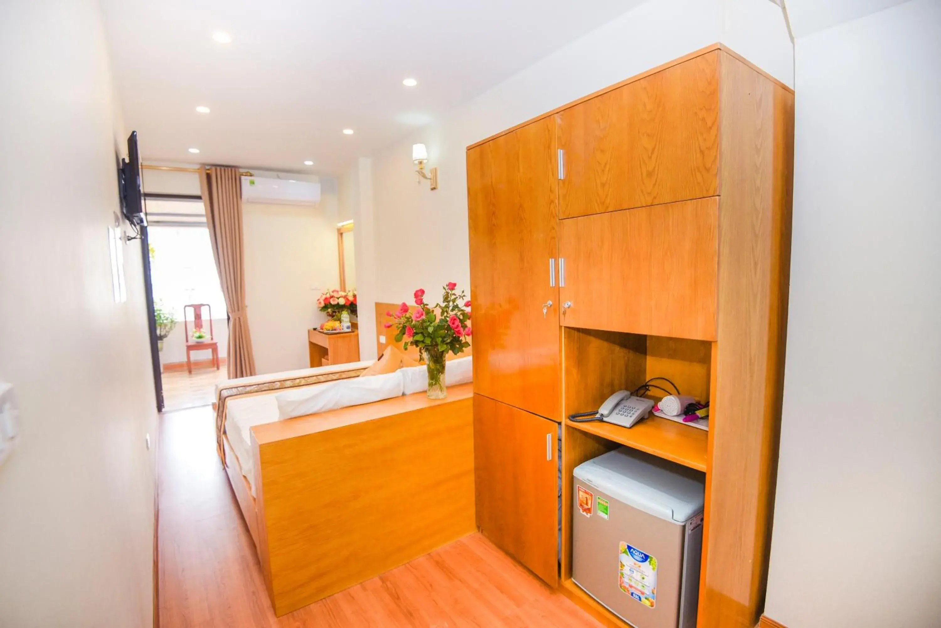 Bed, Kitchen/Kitchenette in Old Town Guest House 