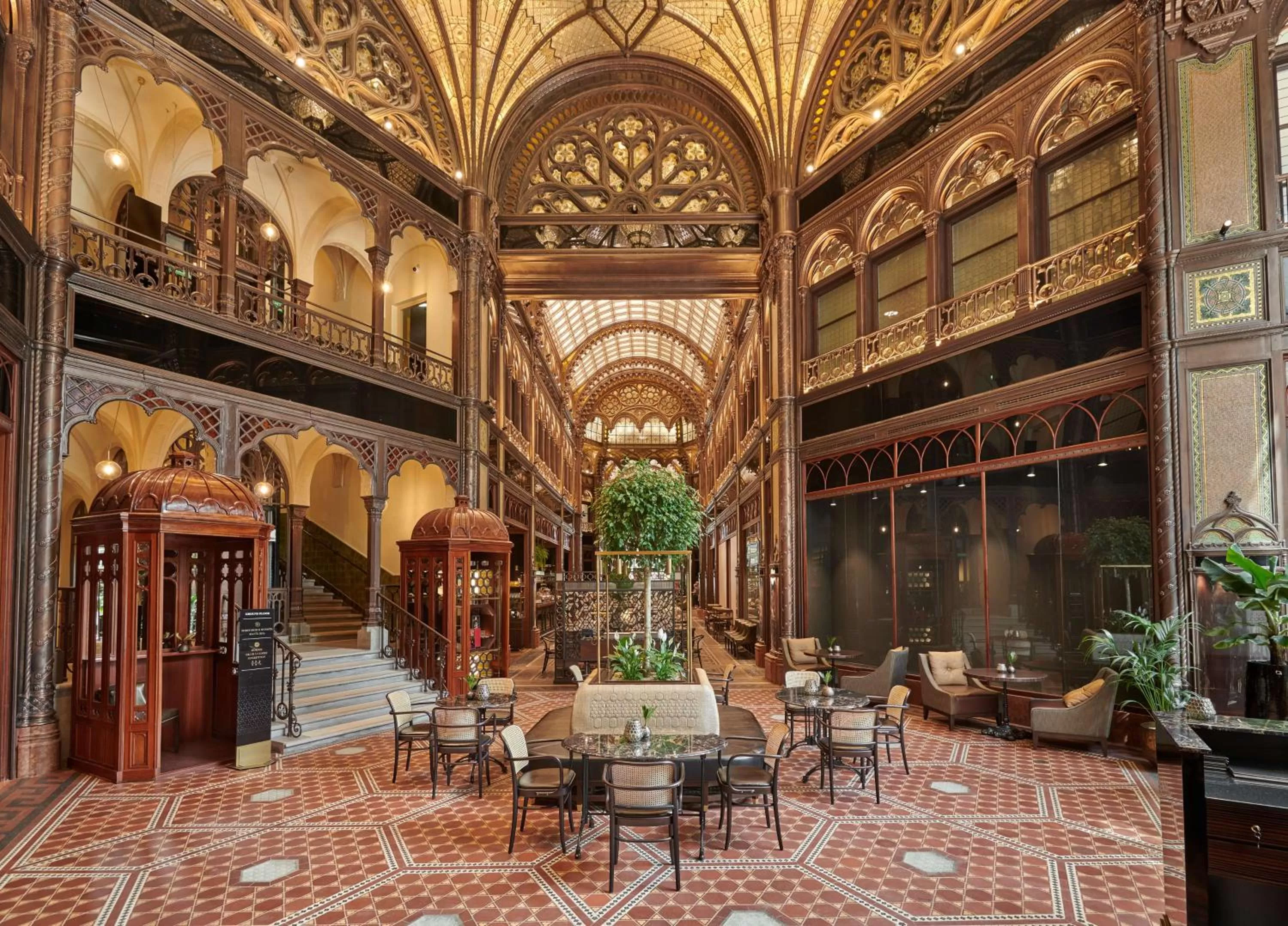 Restaurant/places to eat in Párisi Udvar Hotel Budapest, part of Hyatt