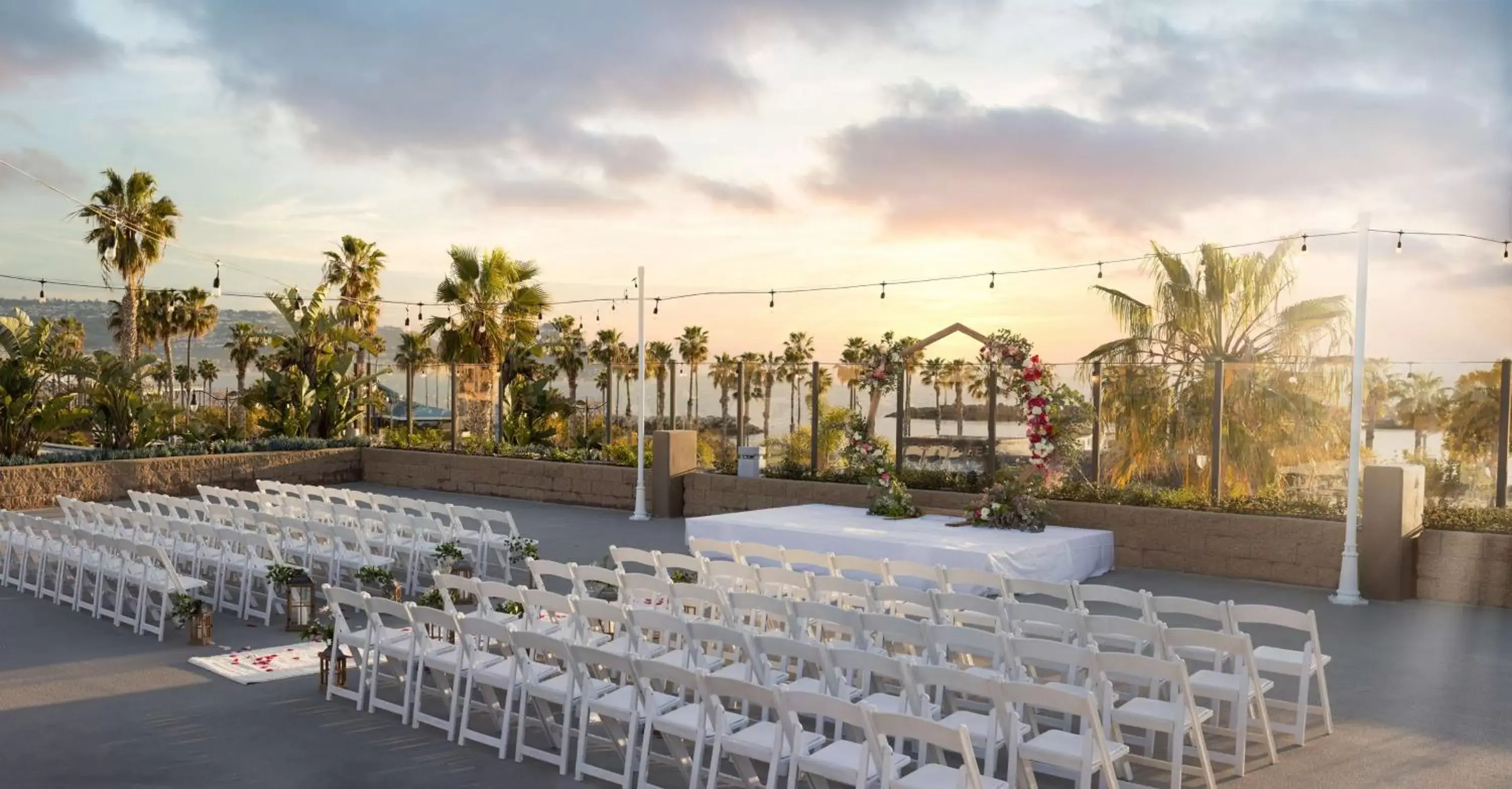 wedding in Sonesta Redondo Beach and Marina