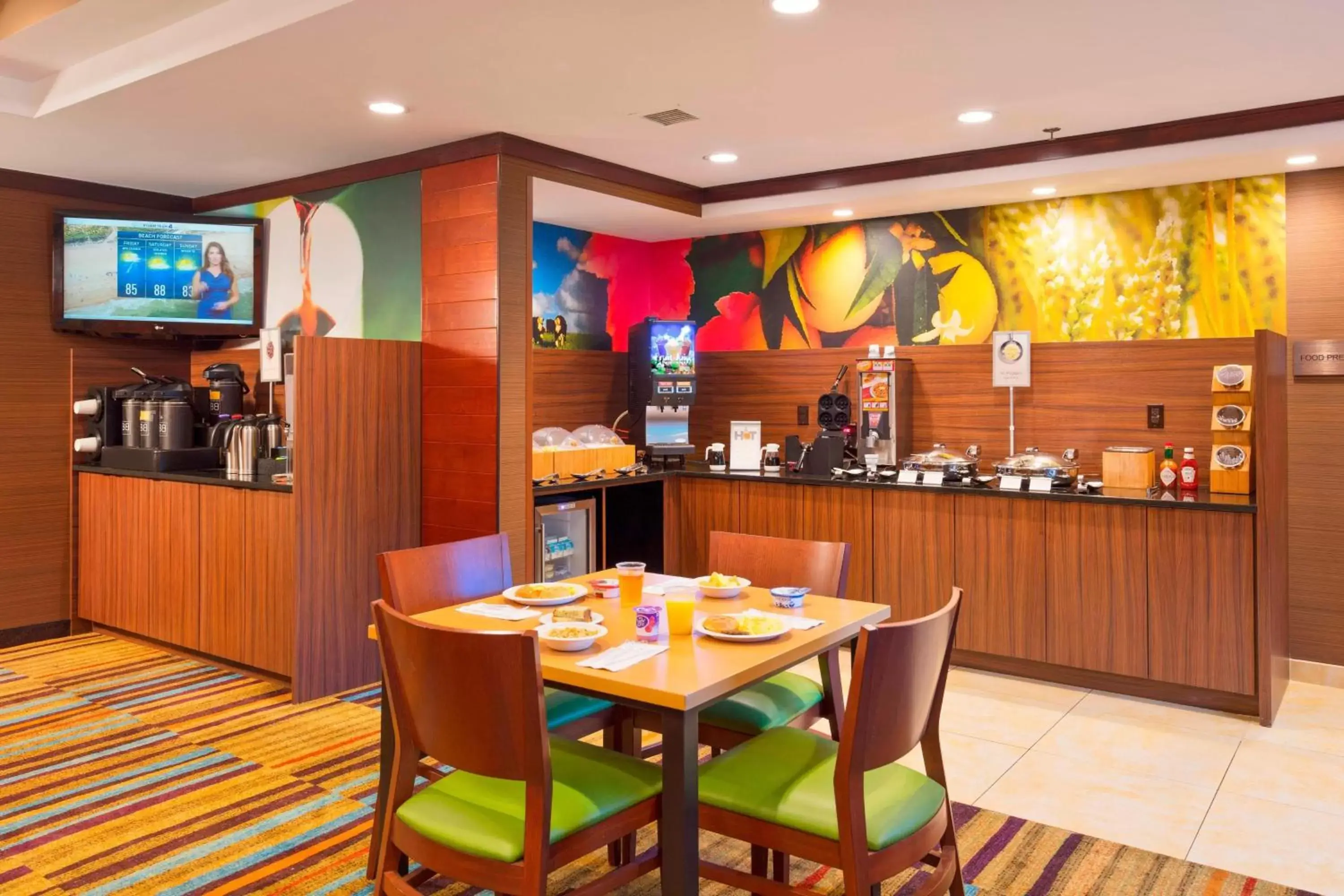 Breakfast, Restaurant/Places to Eat in Fairfield Inn by Marriott Lexington Park Patuxent River Naval Air Station