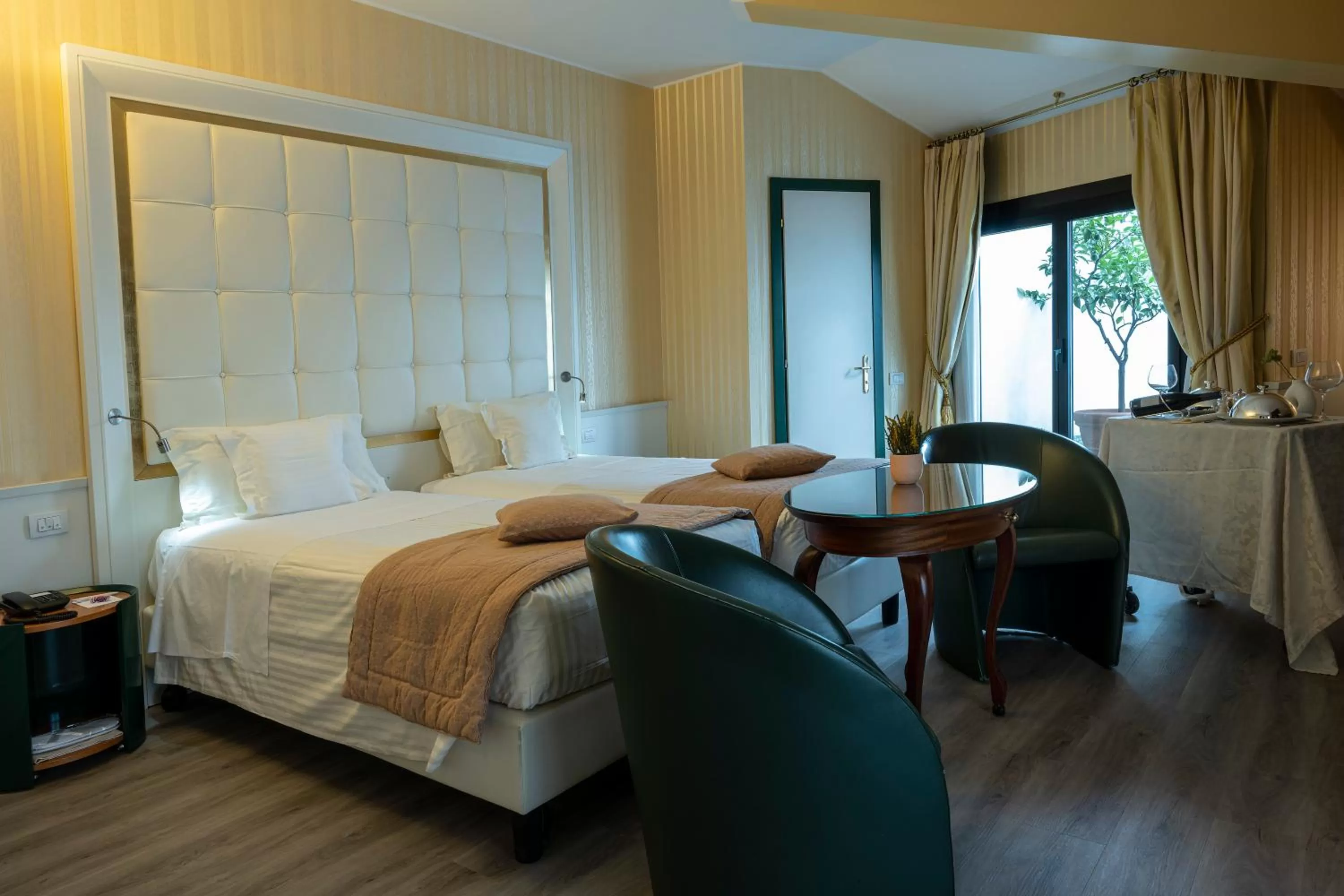 Photo of the whole room, Bed in c-hotels Concorde