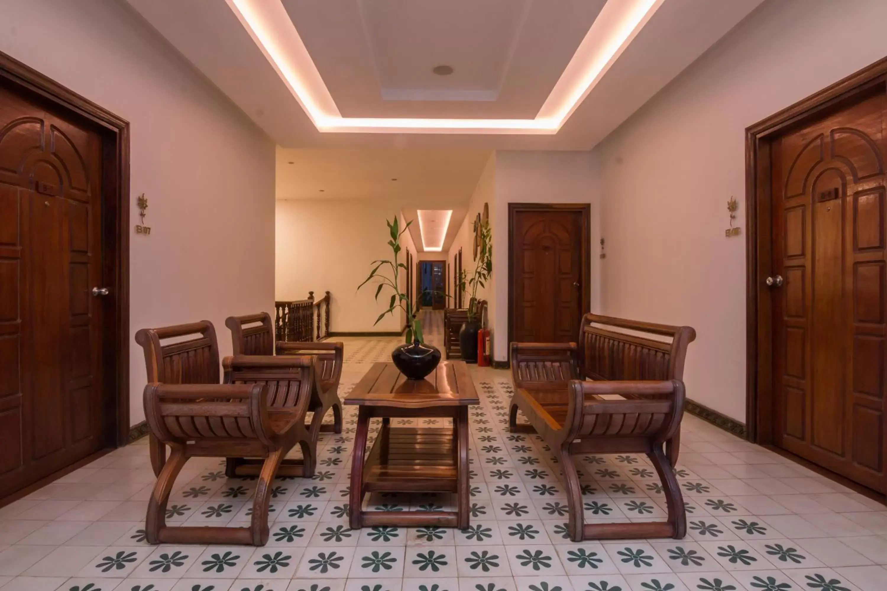 Lobby or reception, Seating Area in Apsara Centrepole Hotel