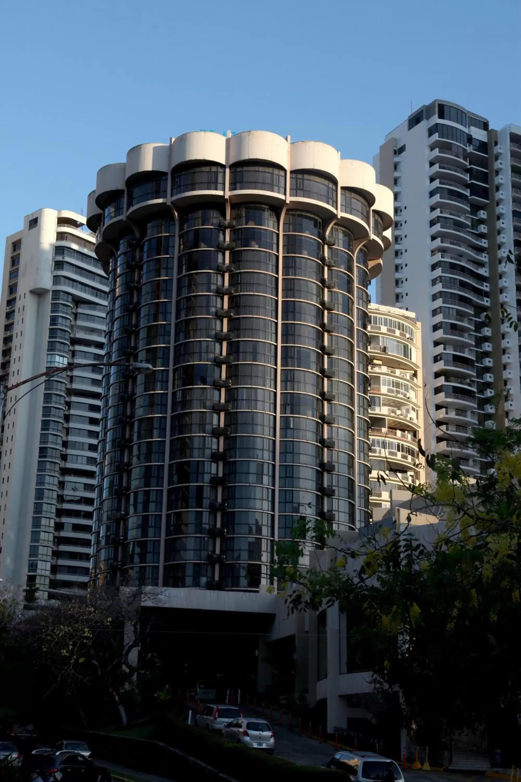 Property building in Plaza Paitilla Inn Property building in Plaza Paitilla Inn