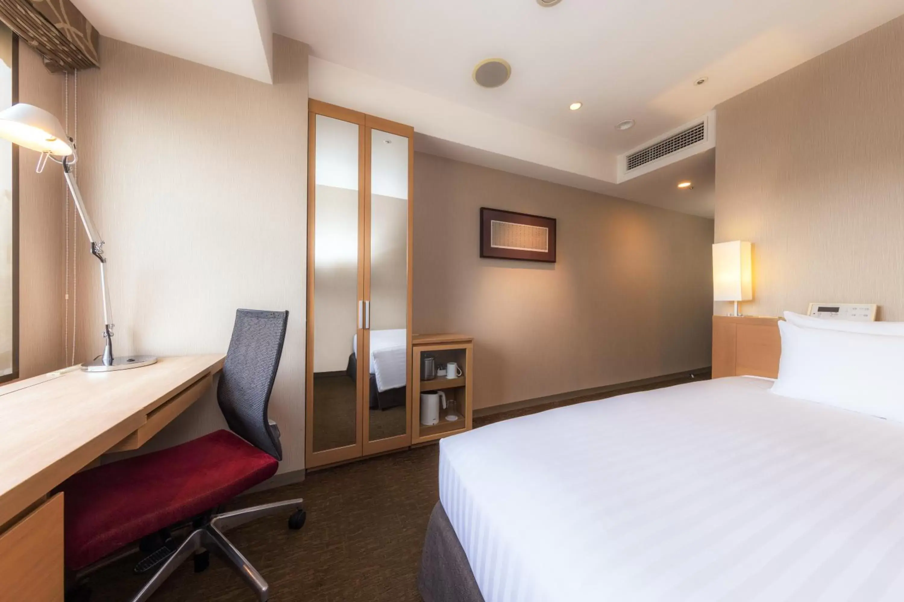 Photo of the whole room, Bed in Hotel Associa Shizuoka Photo of the whole room, Bed in Hotel Associa Shizuoka