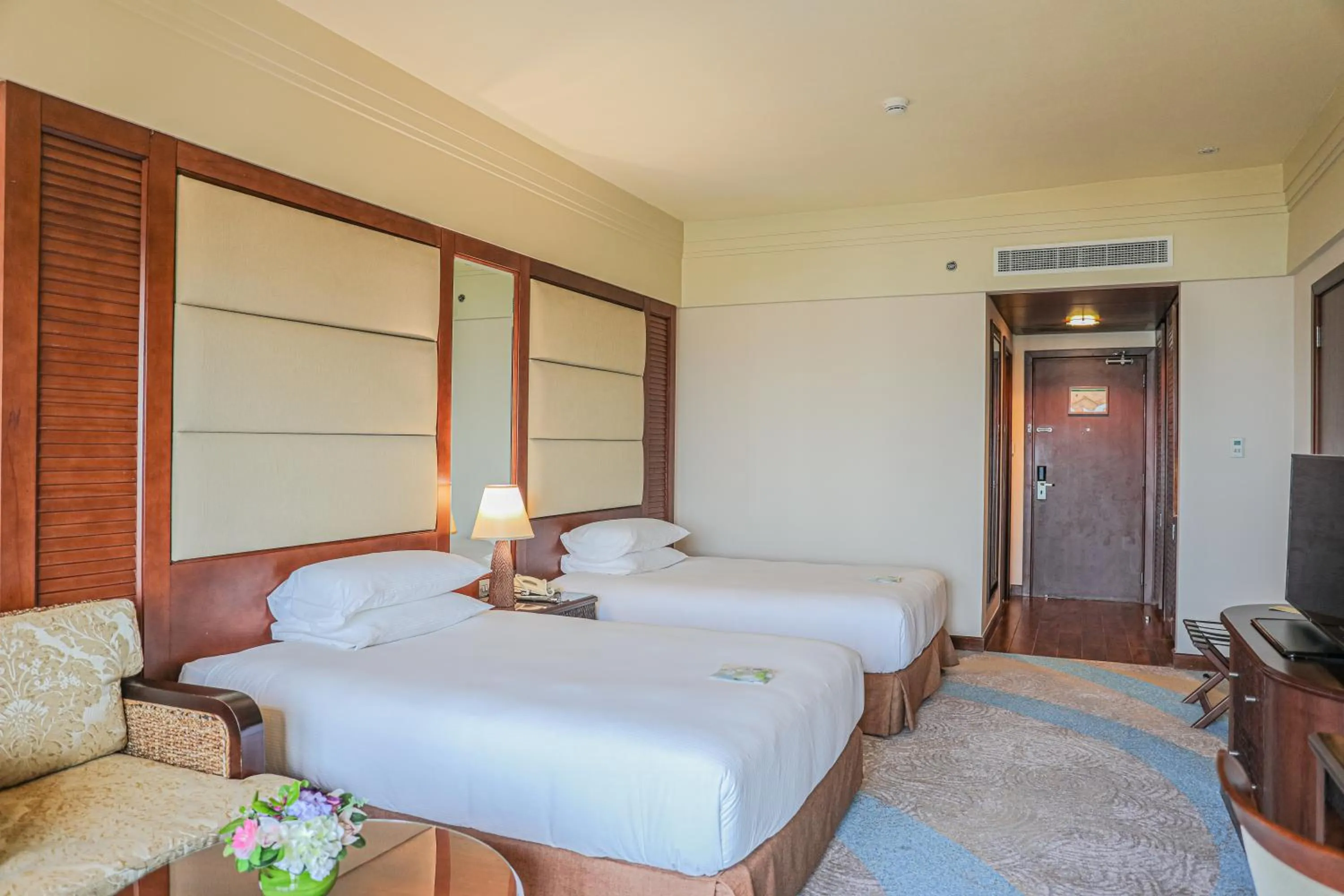 Bedroom, Bed in Danat Jebel Dhanna Resort