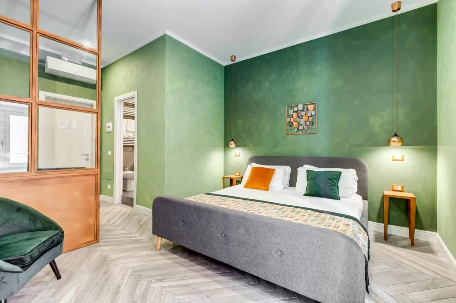 Bed in Ripetta Deluxe Suites