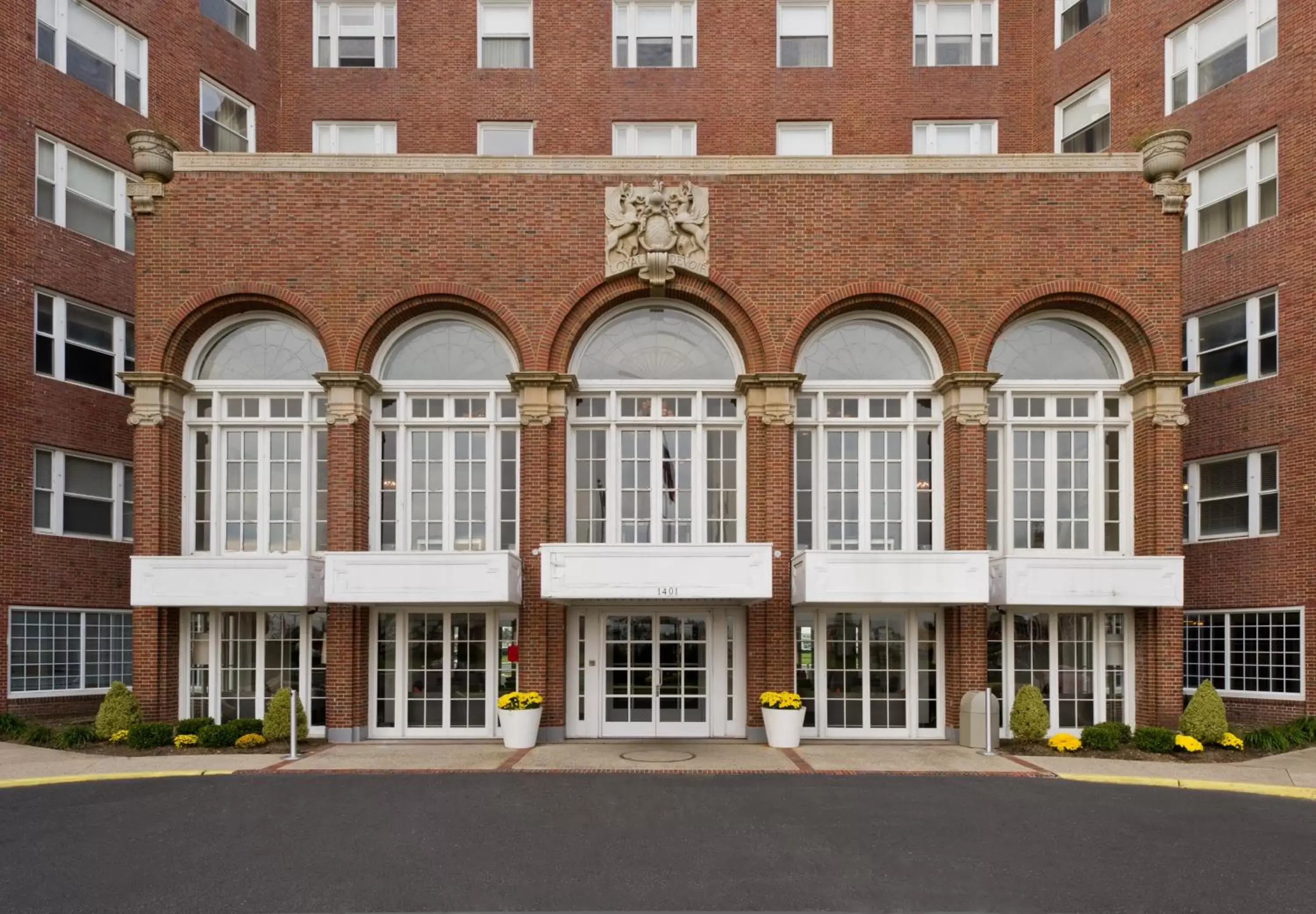 Property building, Facade/Entrance in Berkeley Oceanfront Hotel