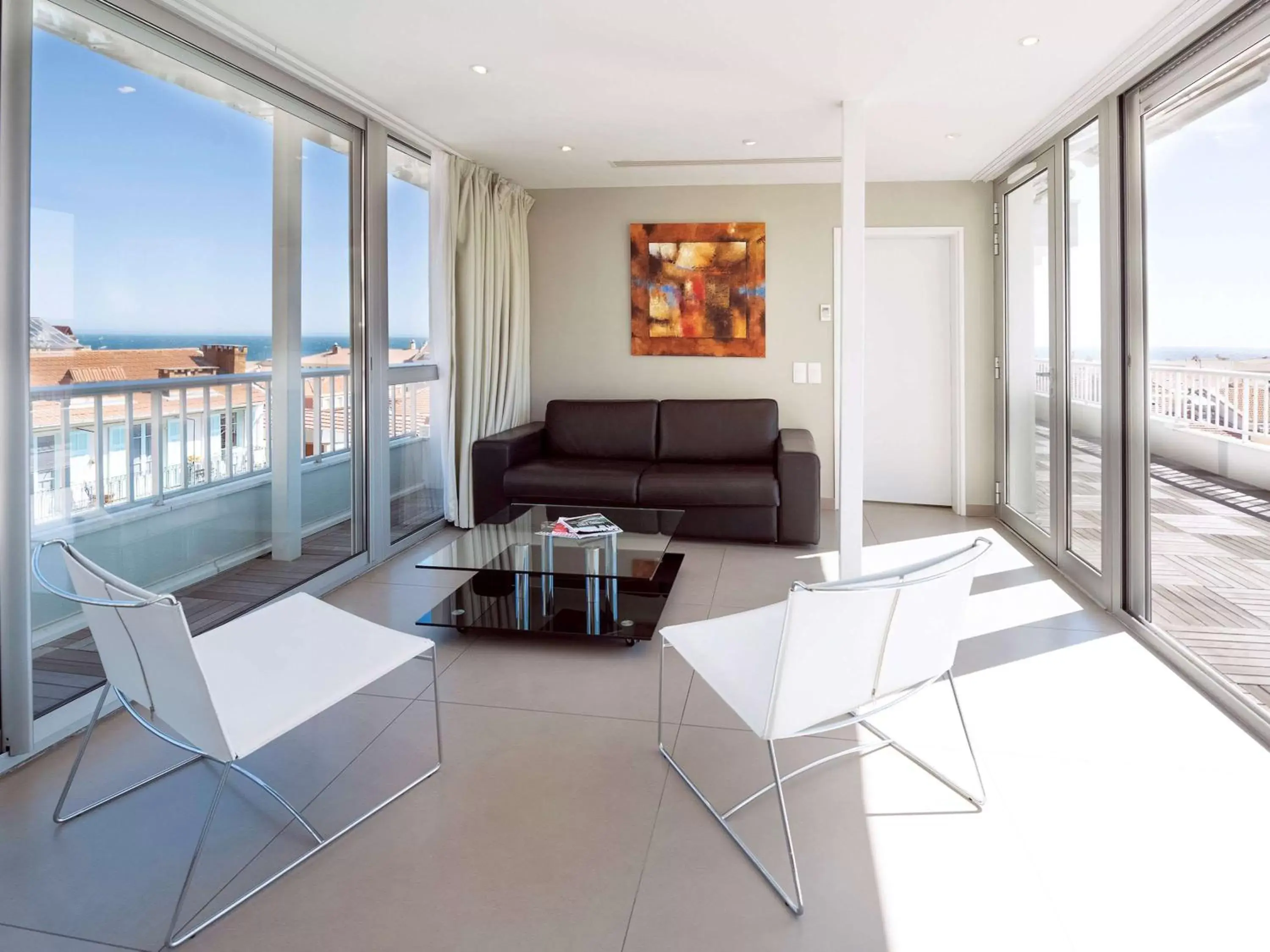 Balcony/Terrace, Seating Area in Ibis Styles Menton Centre