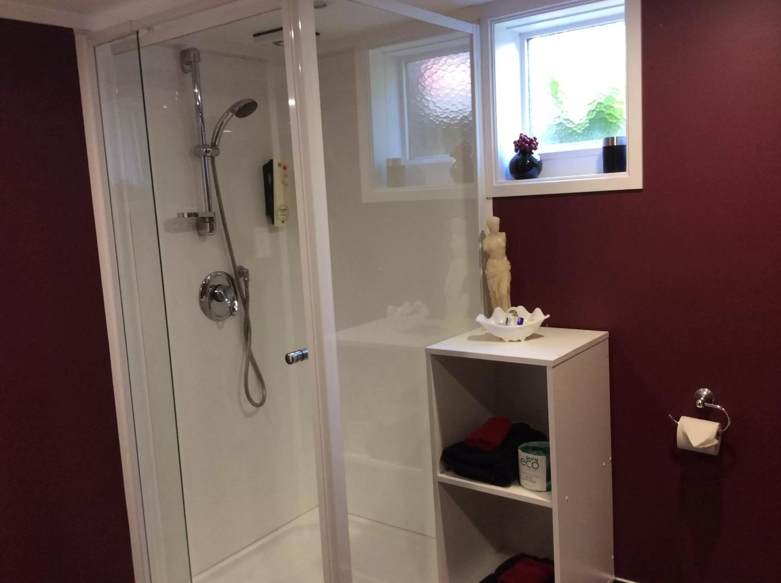 Bathroom in Anndion Motel