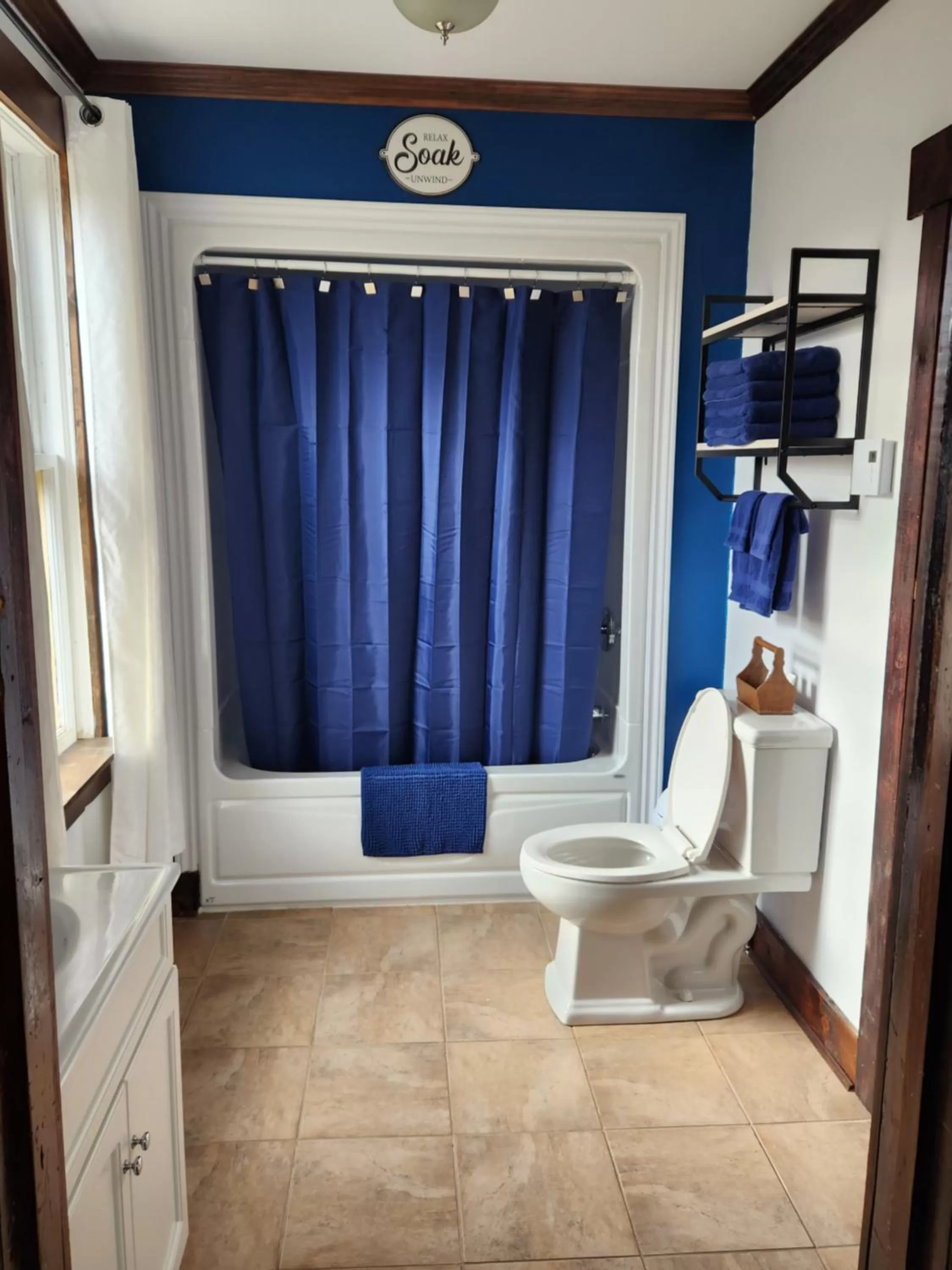 Bathroom in The Harbourside Inn & Cafe