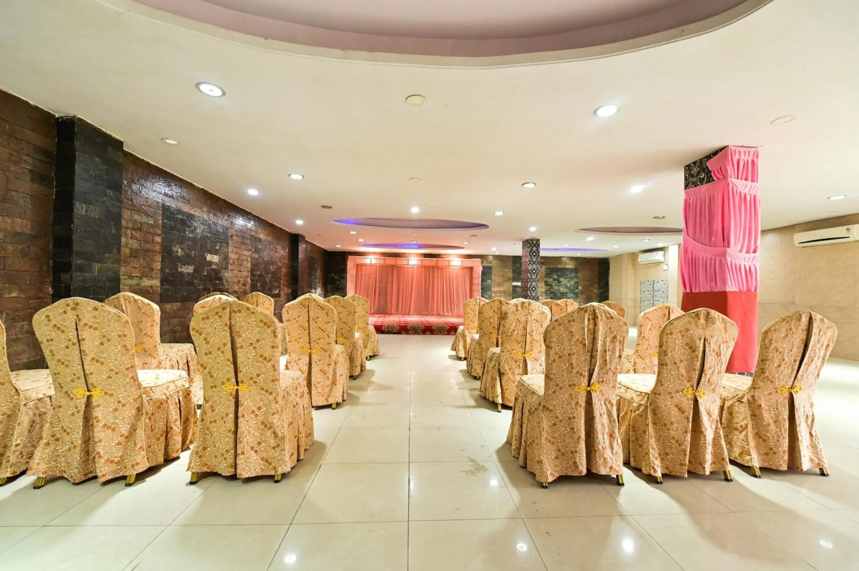 Banquet/Function facilities, Banquet Facilities in The Byke Grassfield Resort