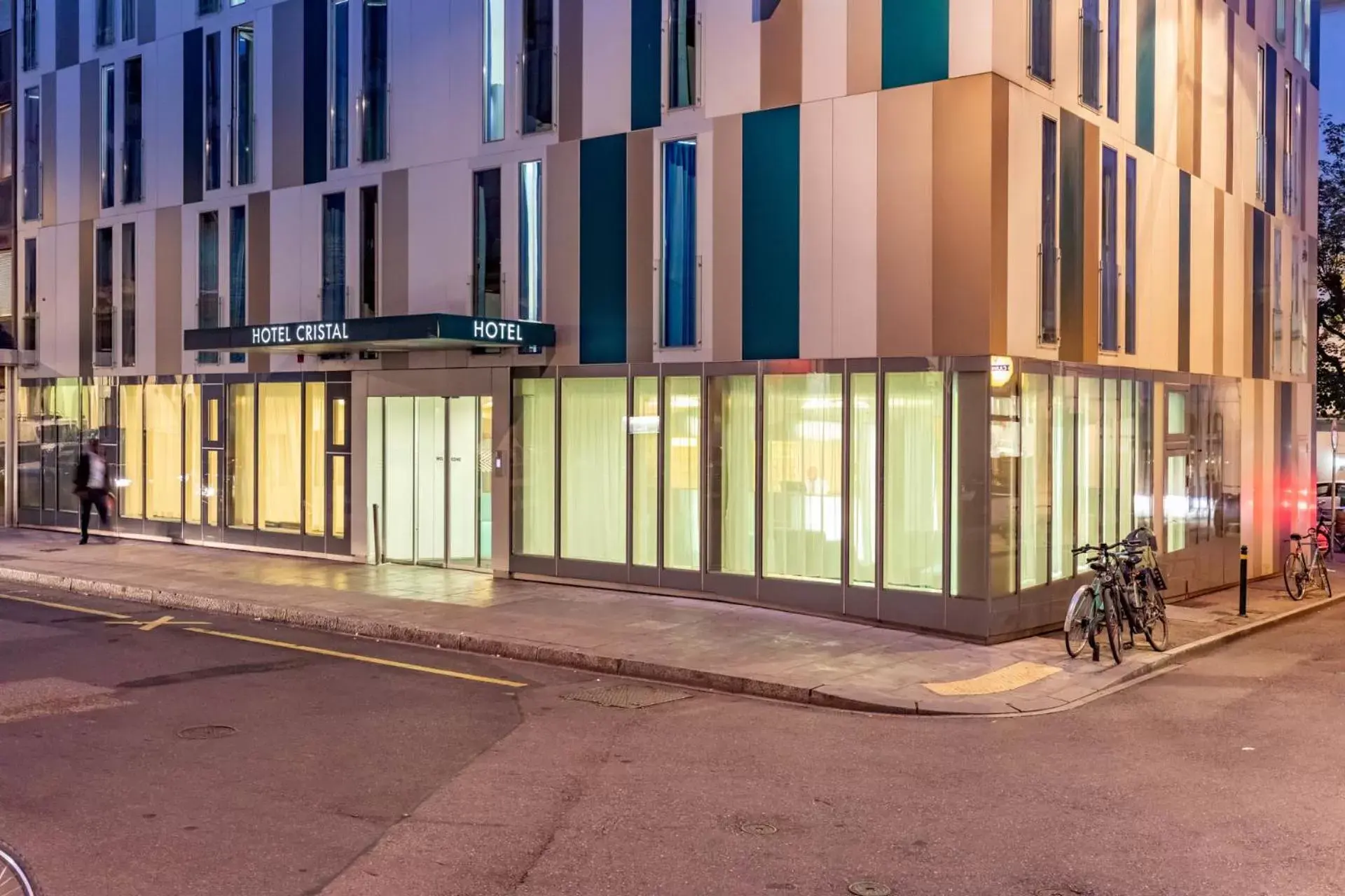 Facade/entrance in Hotel Cristal Design