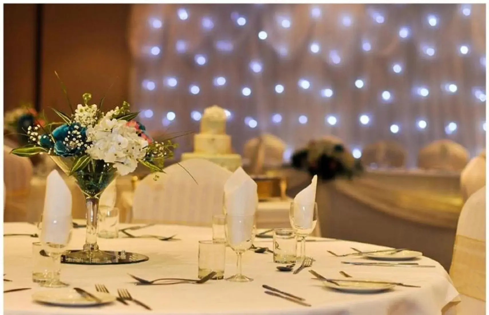 Banquet/Function facilities, Restaurant/Places to Eat in Heathlands Hotel
