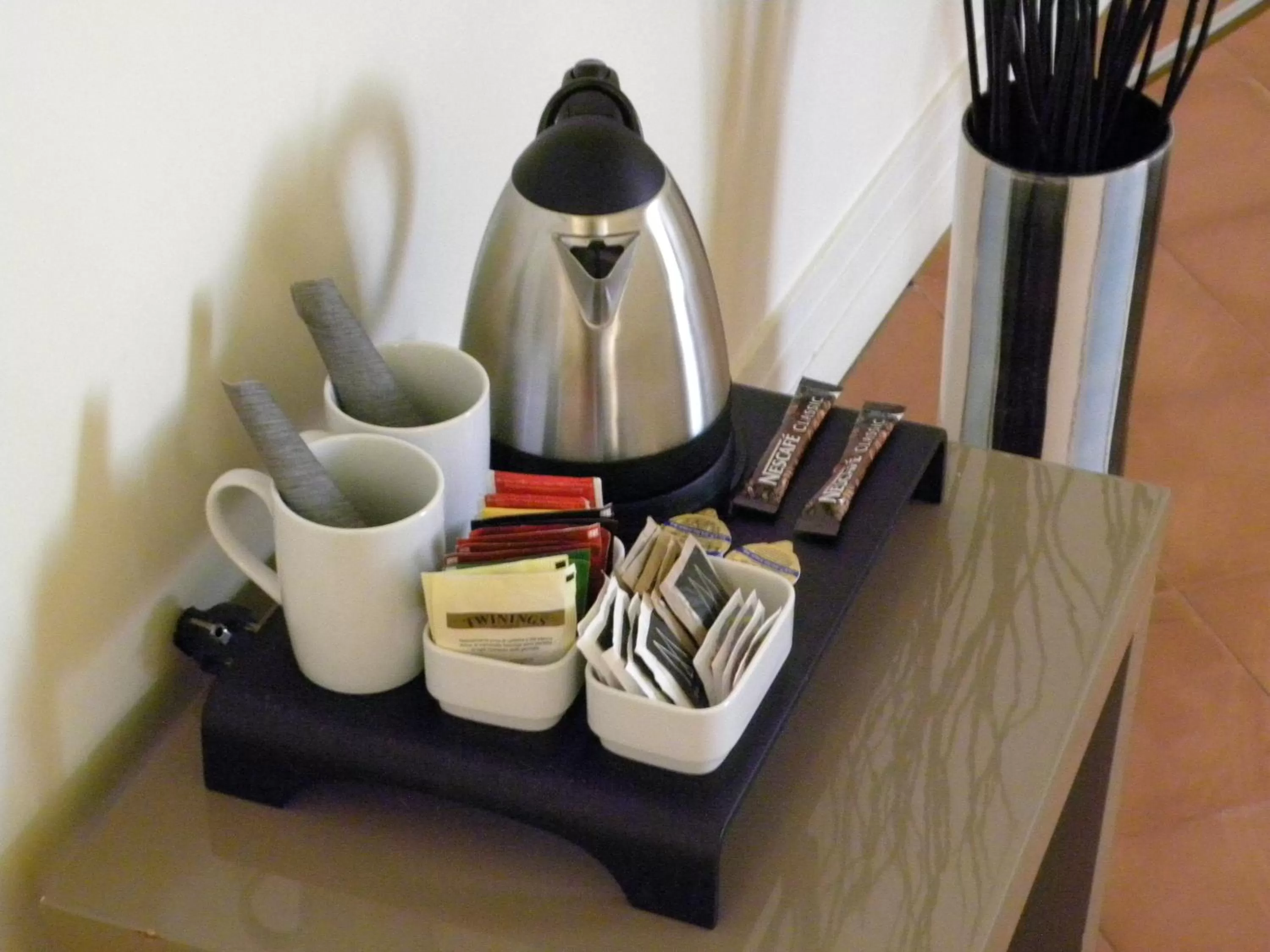 Coffee/tea facilities in Palazzo Caracciolo Naples