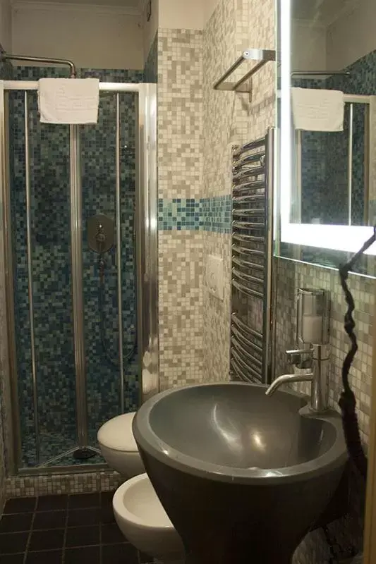 Bathroom in Hotel Agorà