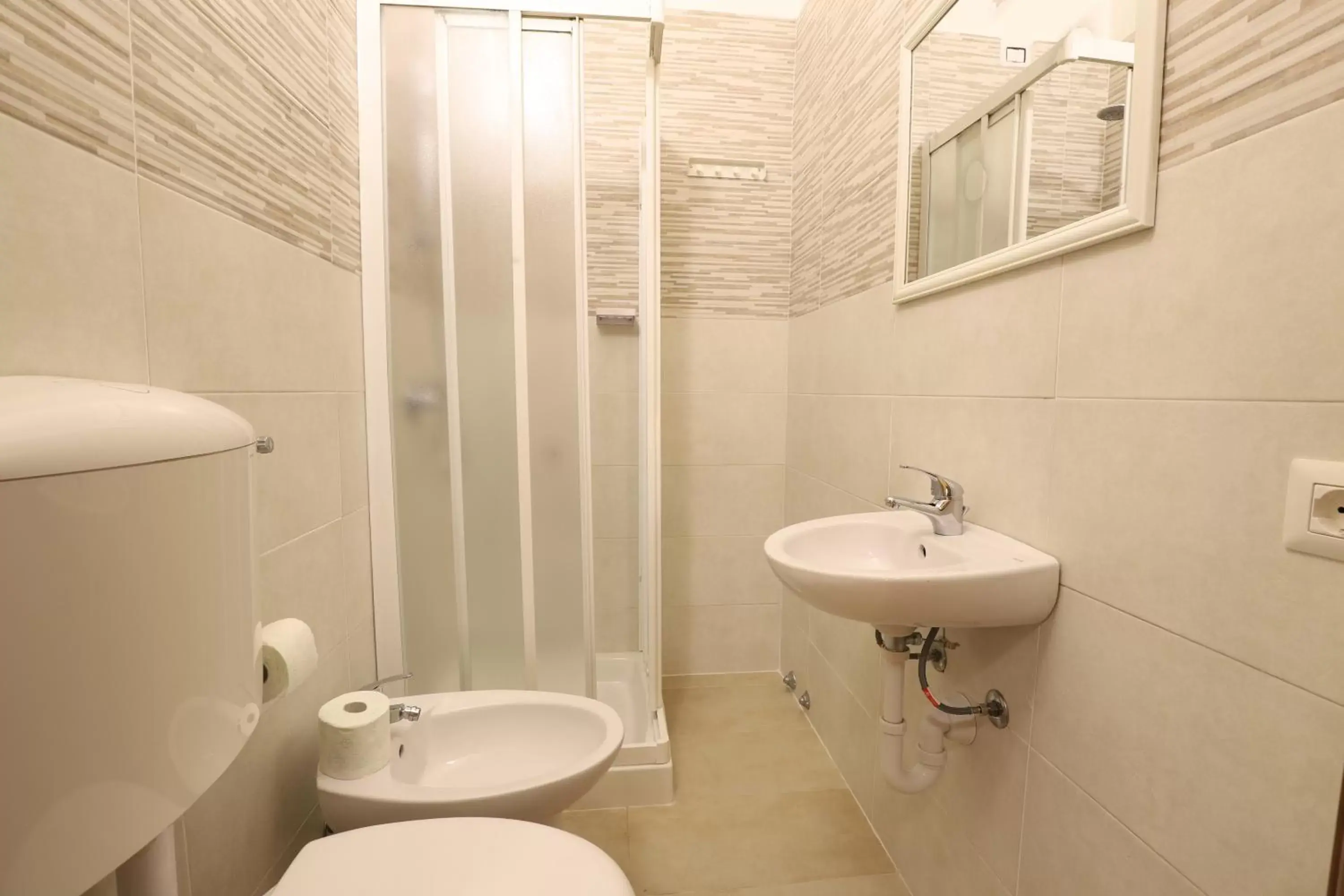 Bedroom, Bathroom in Carlo Goldoni Hotel