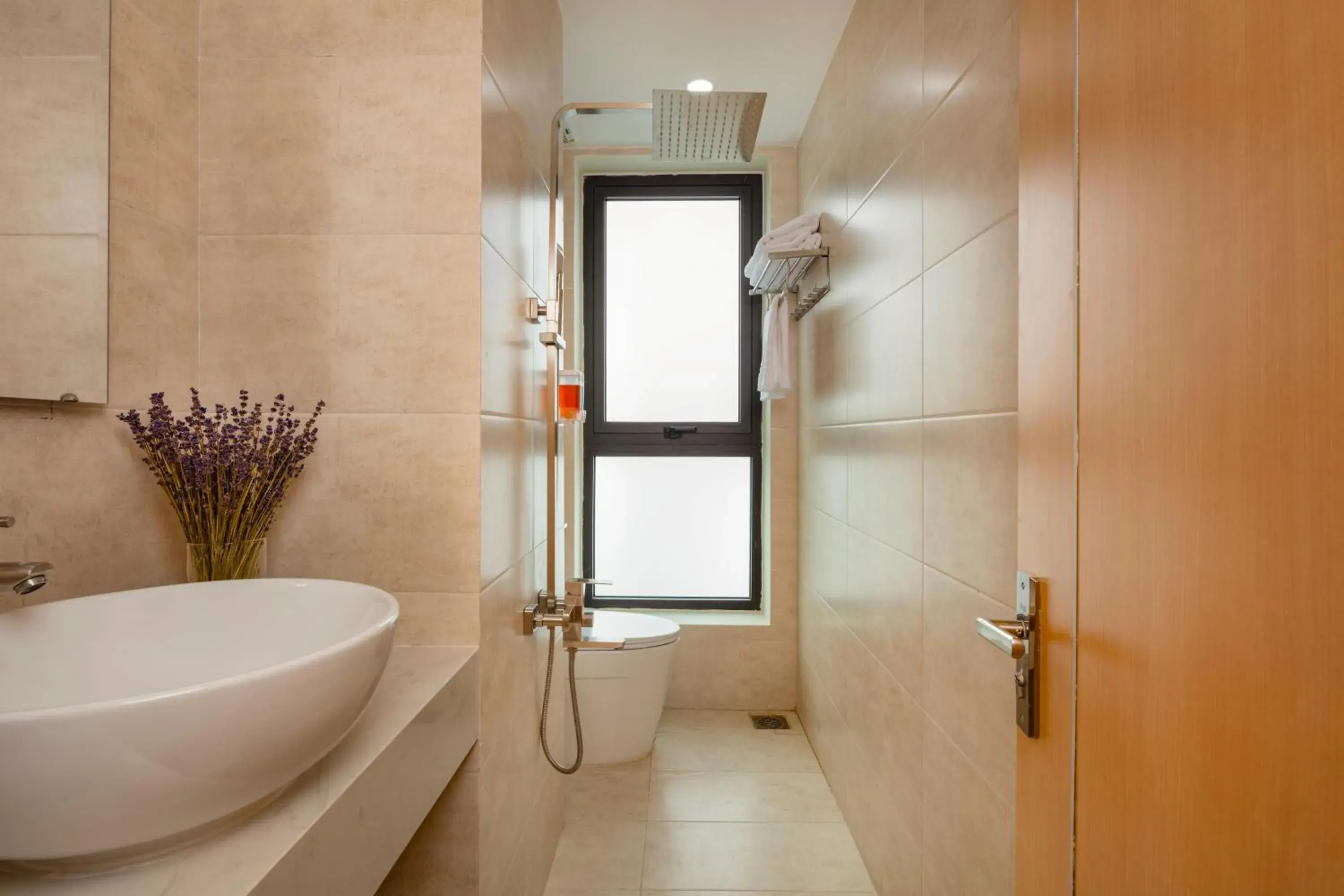 Hot Tub, Bathroom in The Swan Hotel