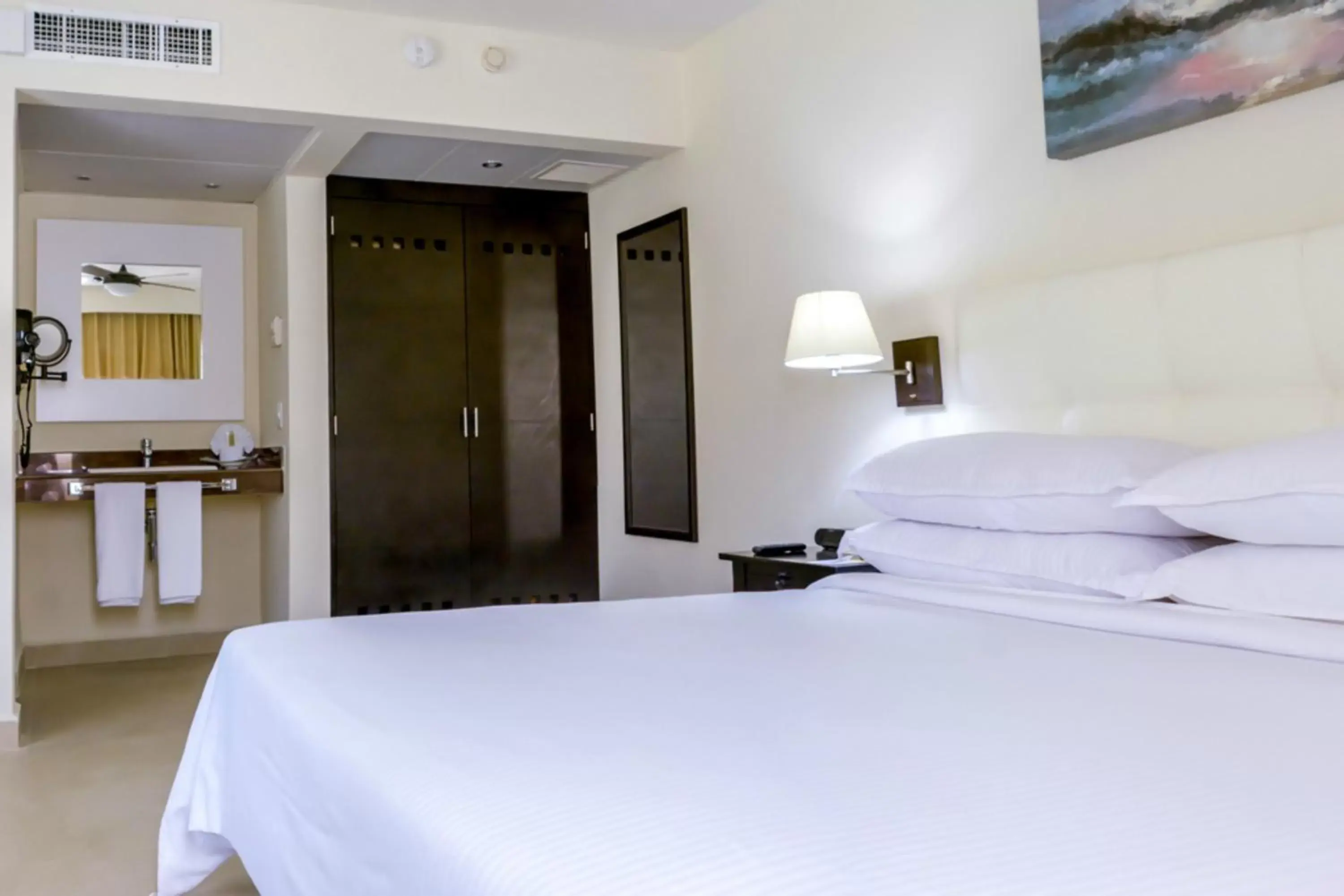 Photo of the whole room, Bed in Allegro Playacar - All Inclusive Resort