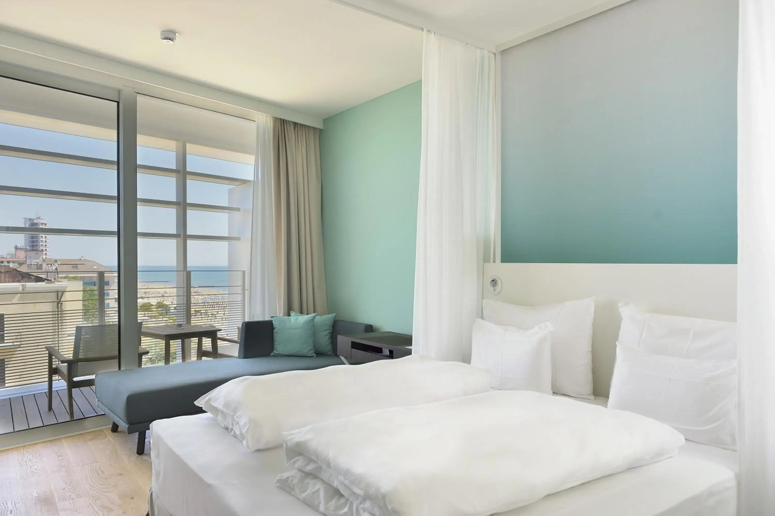 Superior Double Room with Side Sea View in Falkensteiner Hotel & Spa Jesolo Superior Double Room with Side Sea View in Falkensteiner Hotel & Spa Jesolo