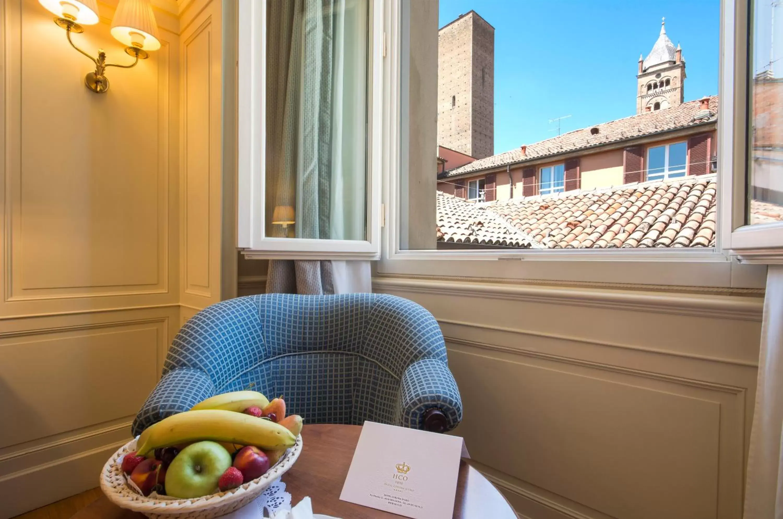 Bedroom in Hotel Corona d'Oro