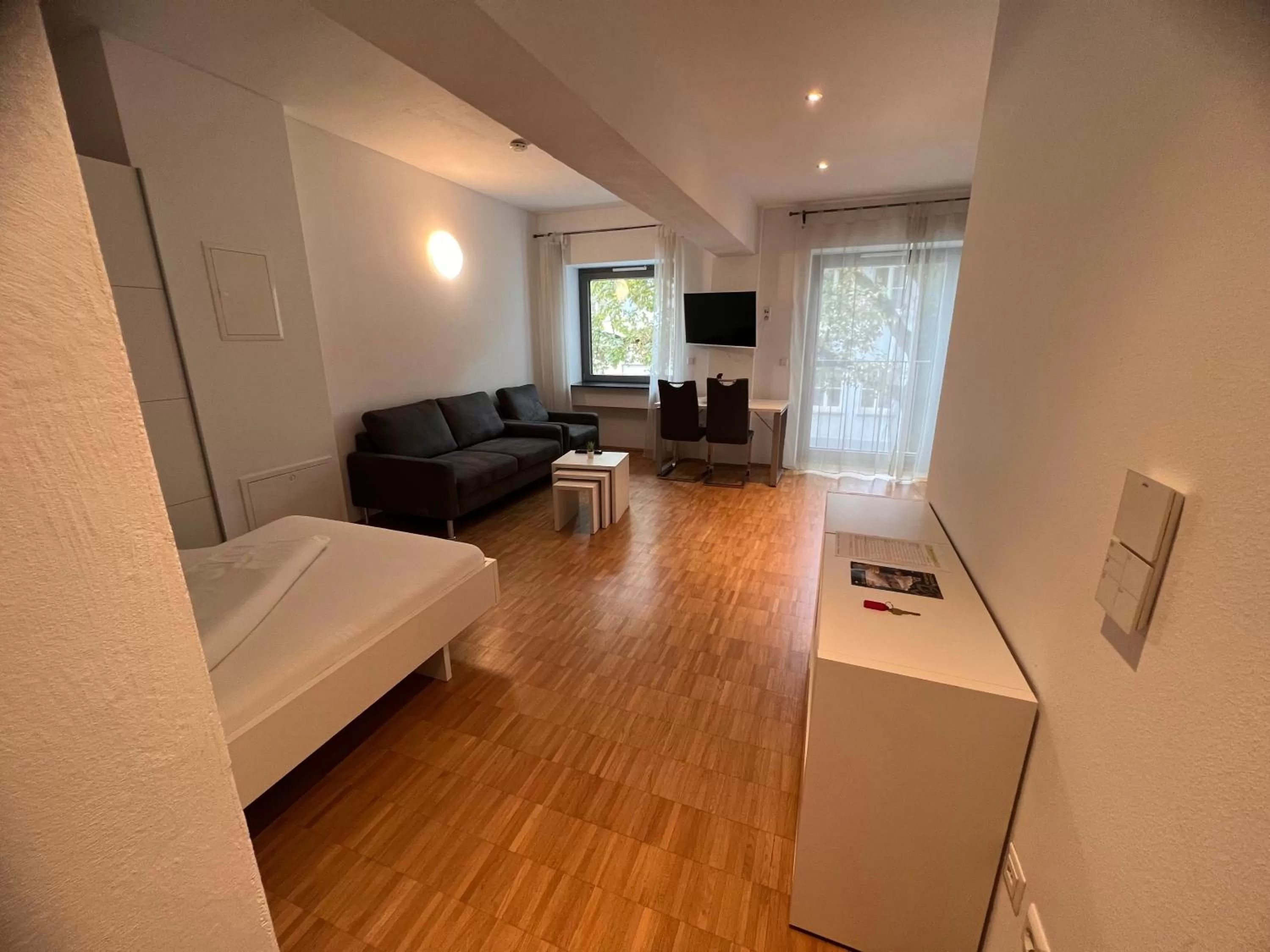 Photo of the whole room, Bed in New Age Boardinghaus