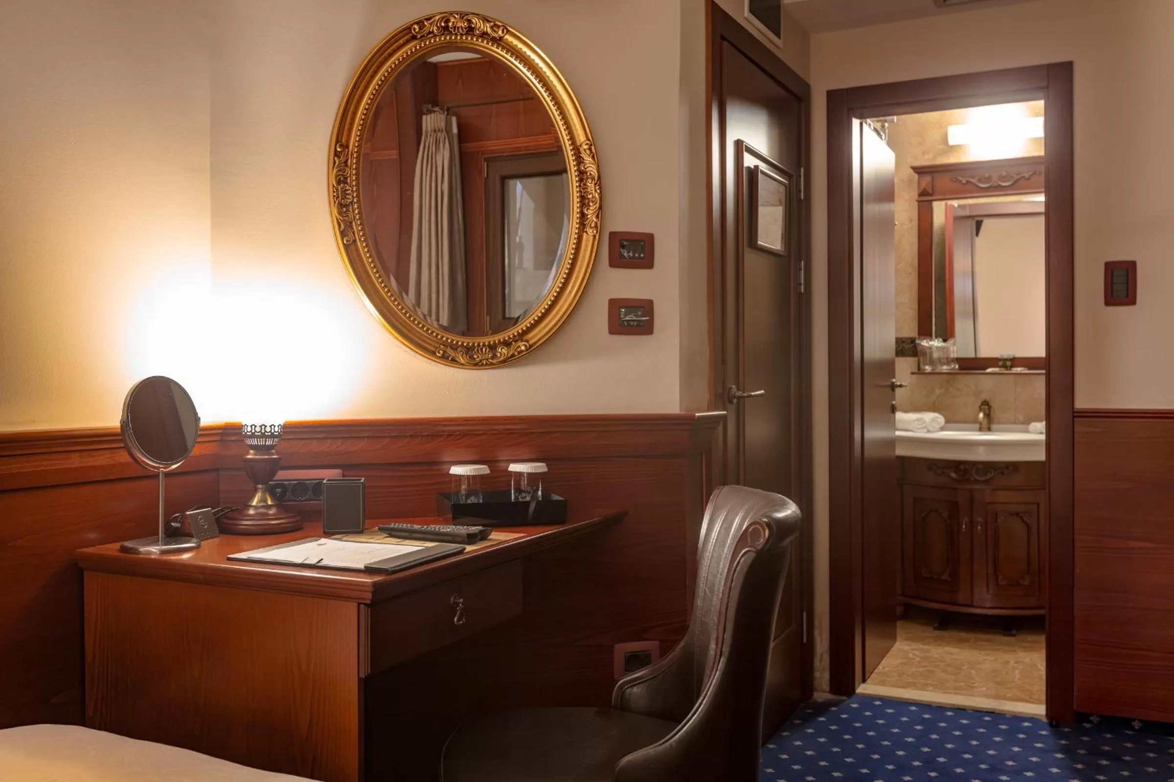 Photo of the whole room in Hotel Senigallia